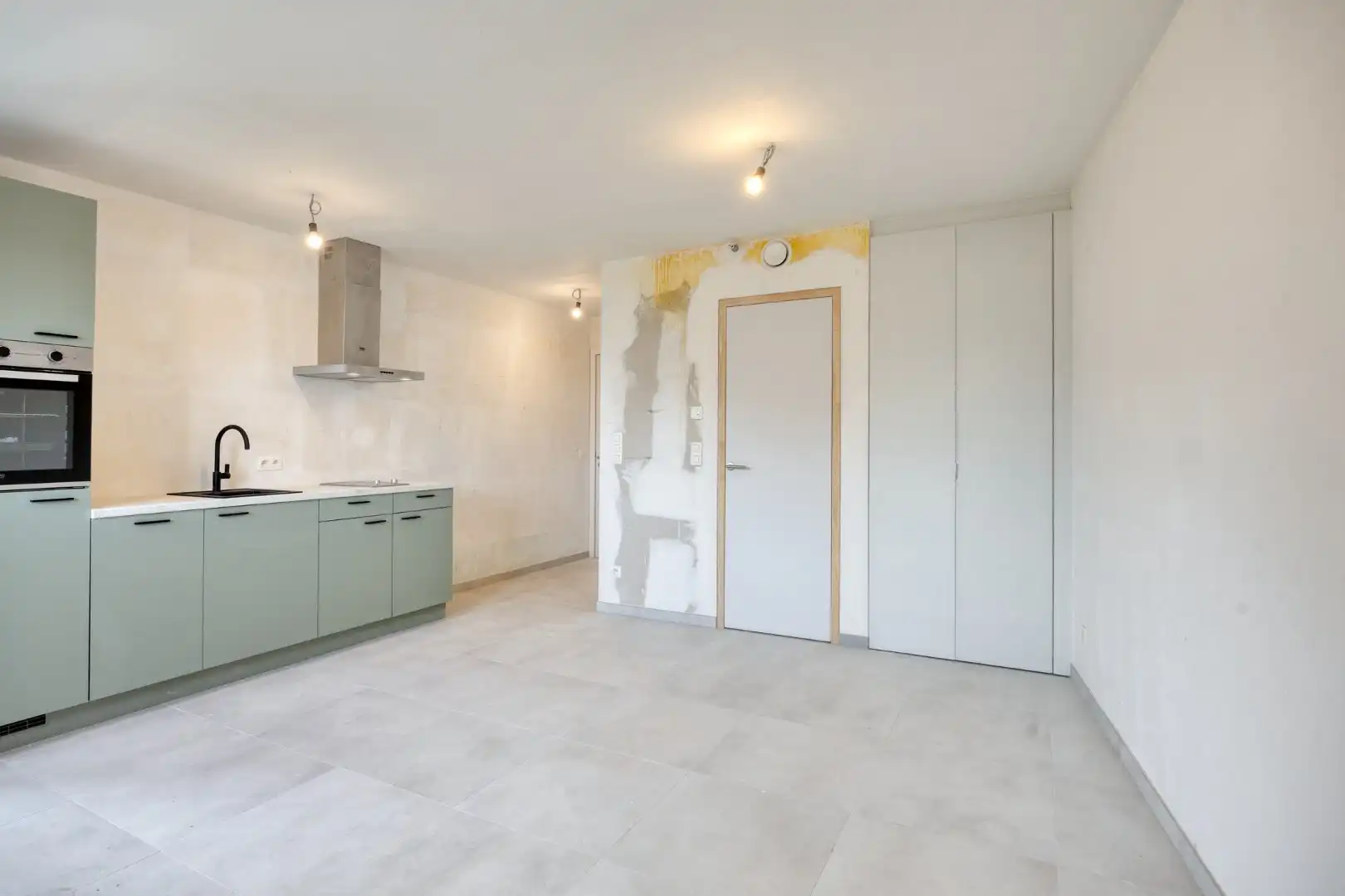 Nieuwbouw studio met 15,1m2 terras in hartje Leuven met kelderberging en parkeermogelijkheden! 6% BTW mogelijk! foto 9