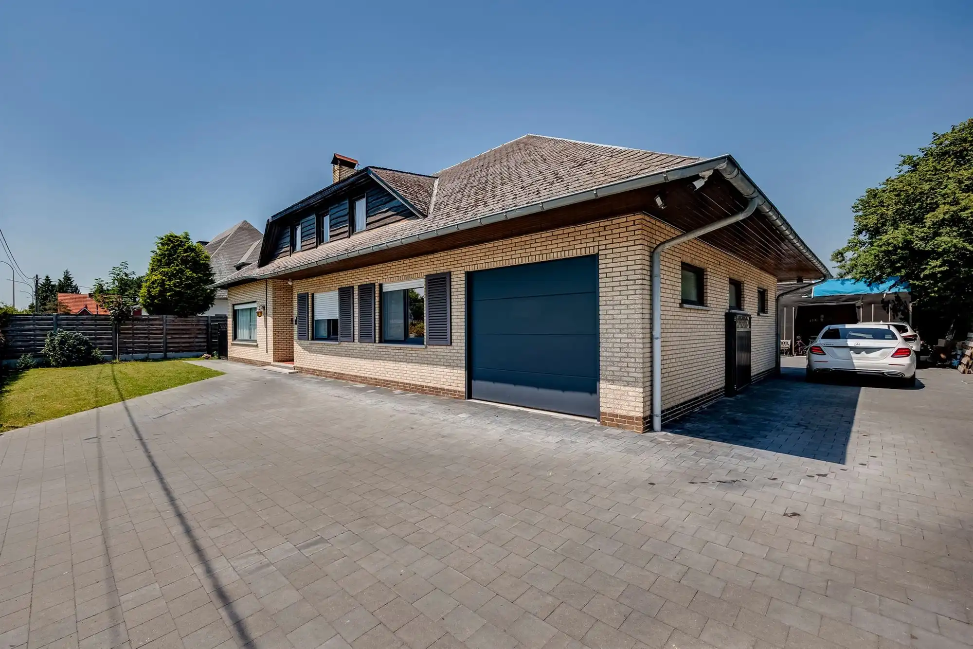 Instapklare villa met 3 slaapkamers, ruime tuin en voldoende parking op gunstige locatie! foto 23