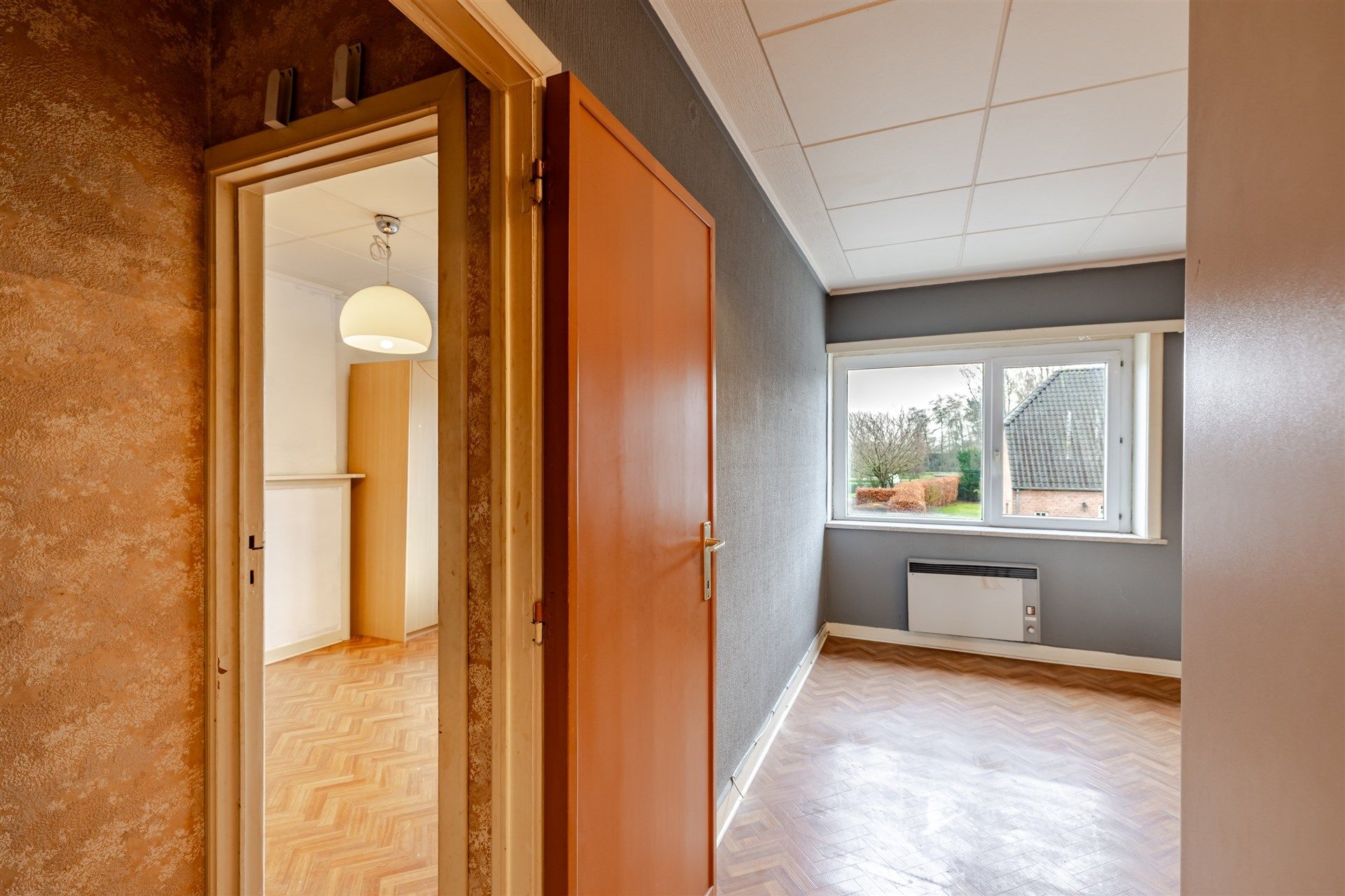 Te renoveren woning met ruimte voor achtertuin foto 17