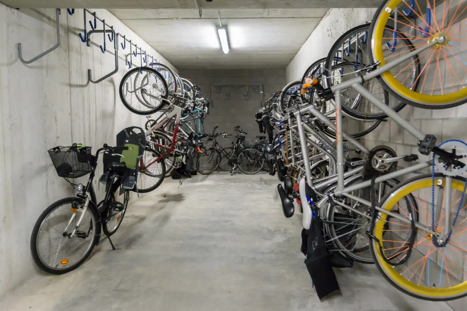 Mooi nieuwbouwappartement op het Eilandje met 1 slaapkamer en terras. foto 13