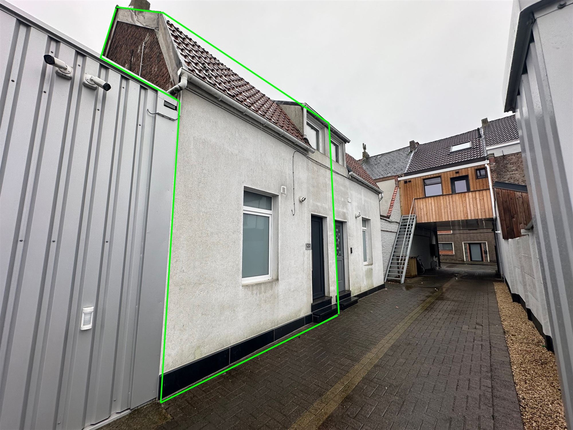 Woning met 2 slaapkamers, bureel/hobbykamer en kleine tuin foto 12