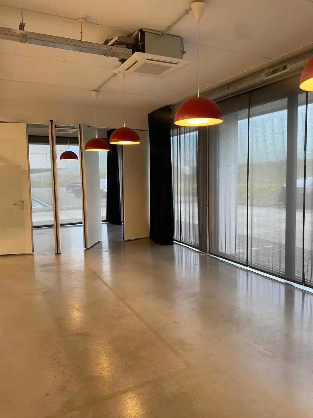 Kantoorruimte 310m² met aansluitend magazijn 216m²  in Burcht foto 28