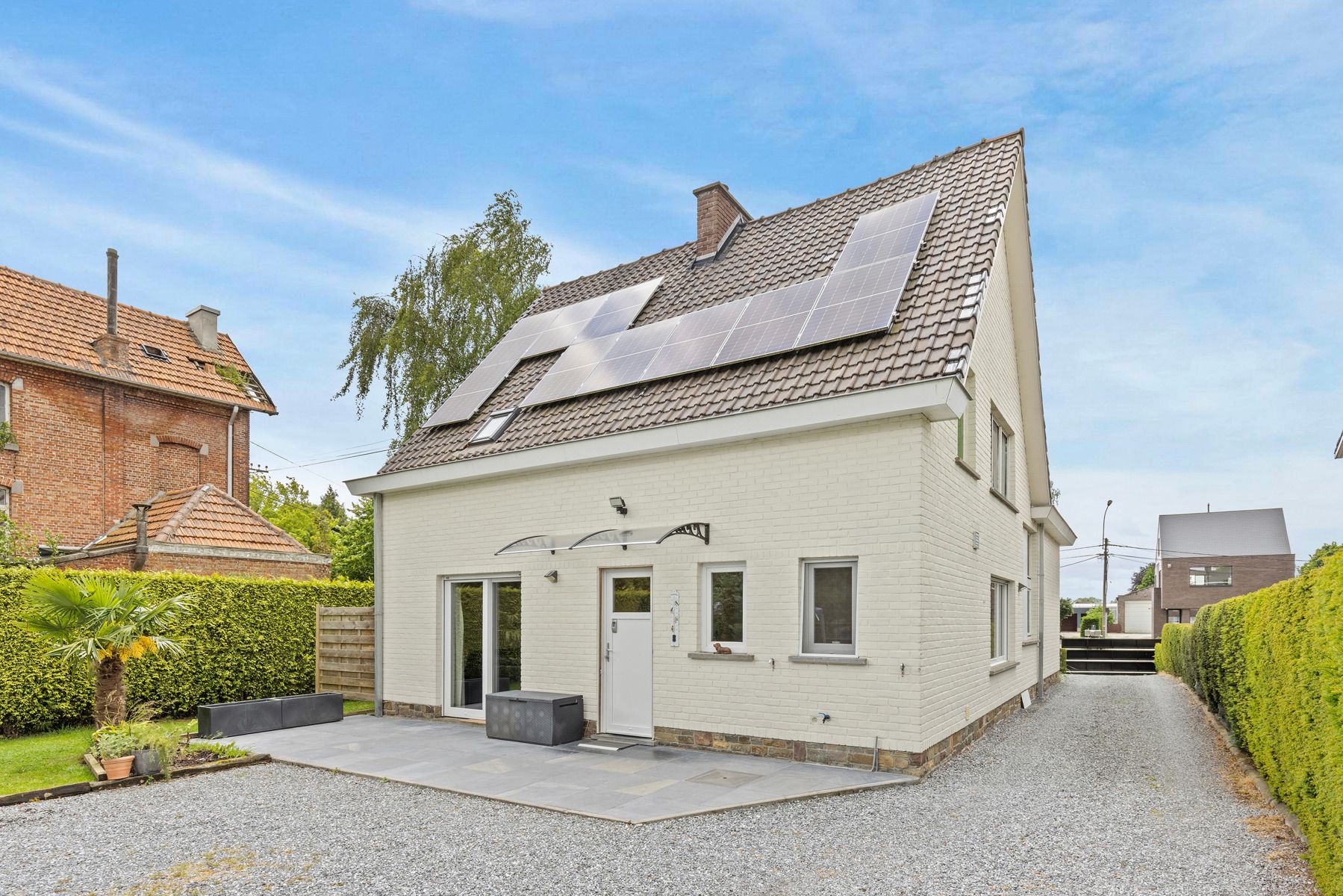 Wonen en werken: woning 4 slpks mét atelier in Nevele! foto 2