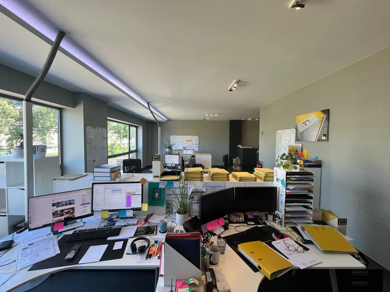 KMO-unit met kantoor foto 22