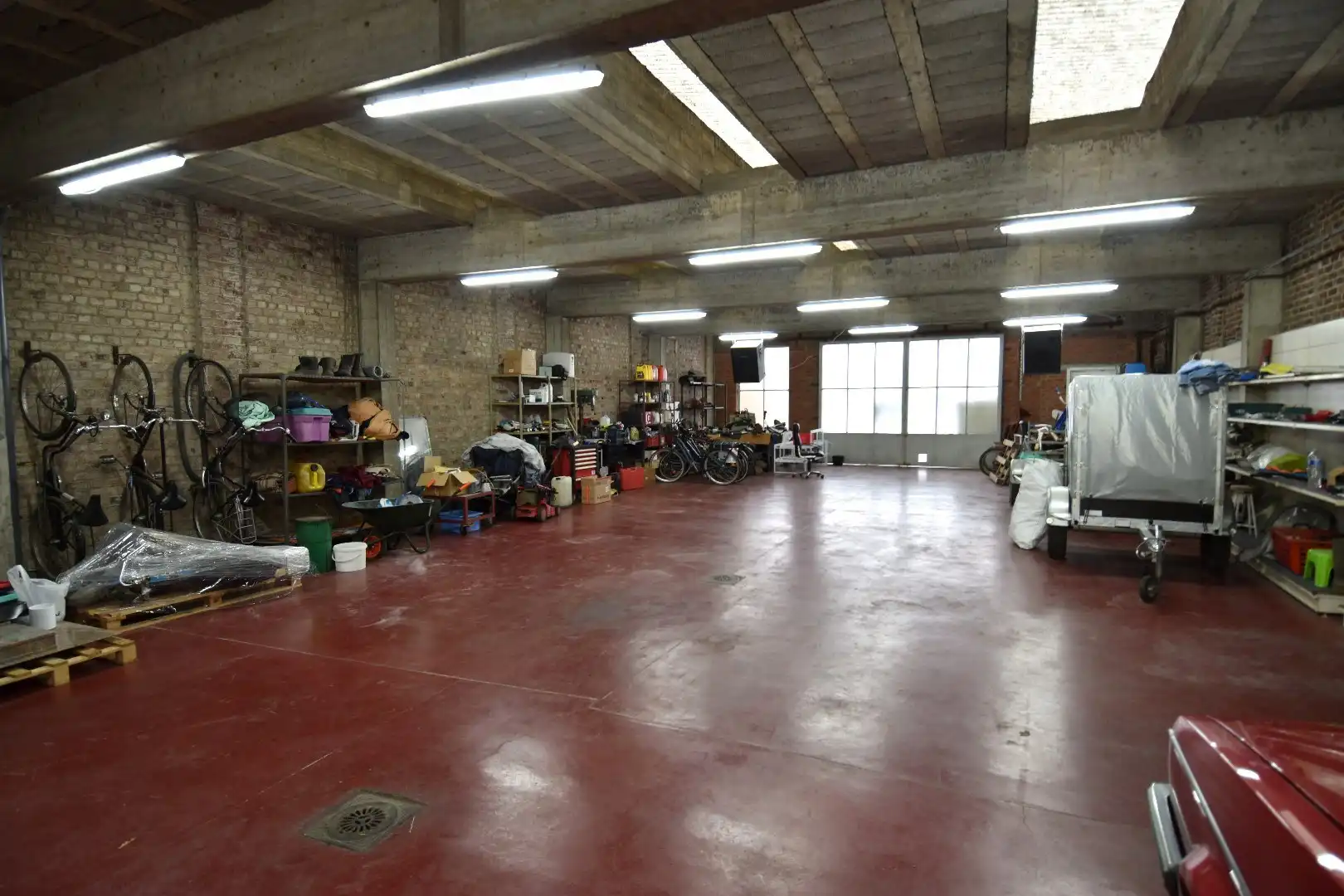 Opslagruimte (291 m²) met bovenliggend woongedeelte te koop in Kuurne foto 12