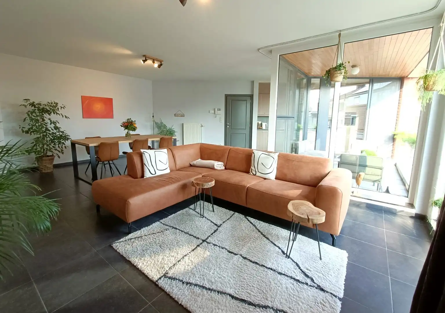 APPARTEMENT MET TERRAS EN AUTOSTAANPLAATS foto 4