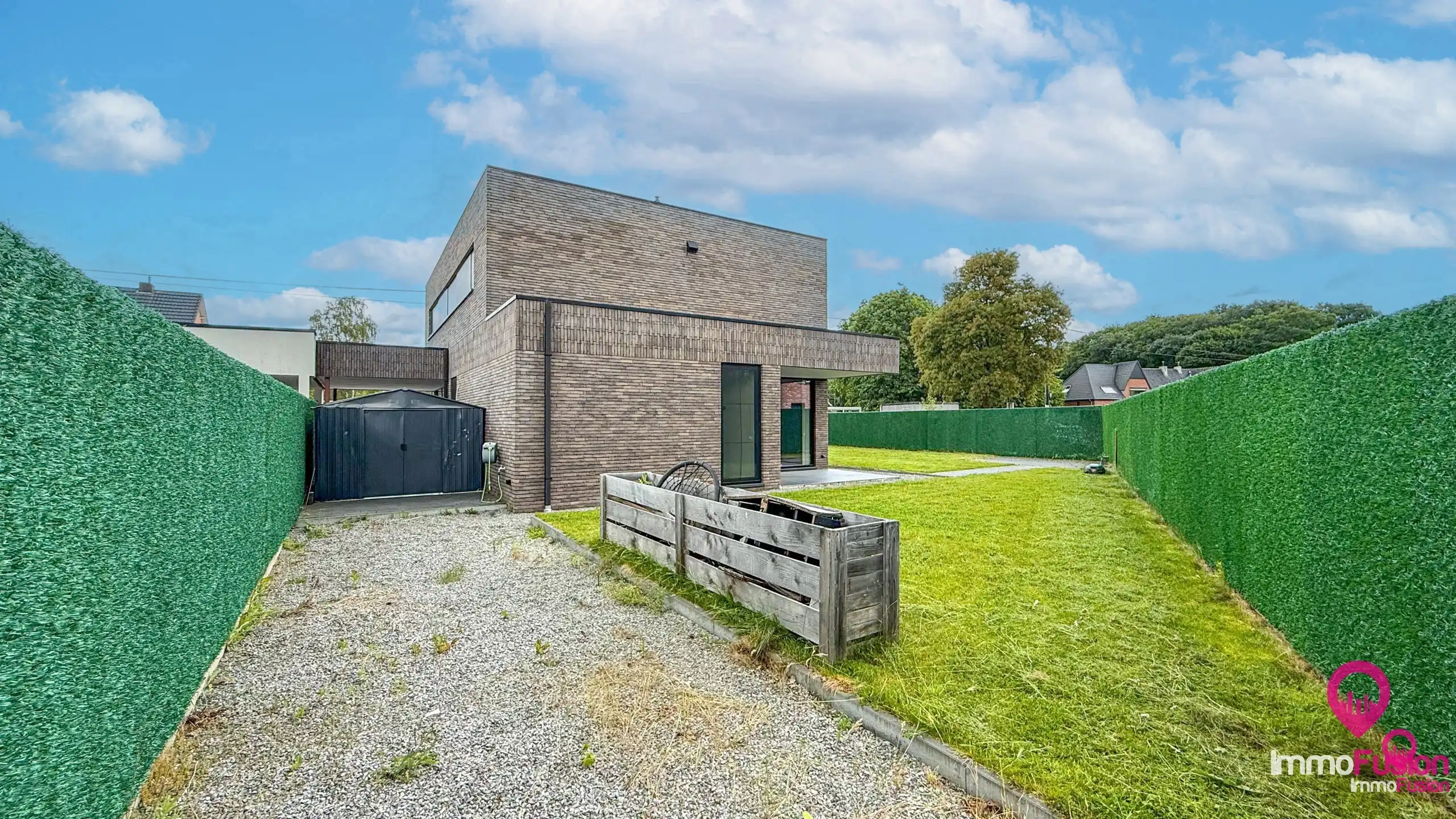 Instapklare villa met 4 slpk., laadpaal en zonnepanelen! foto 54