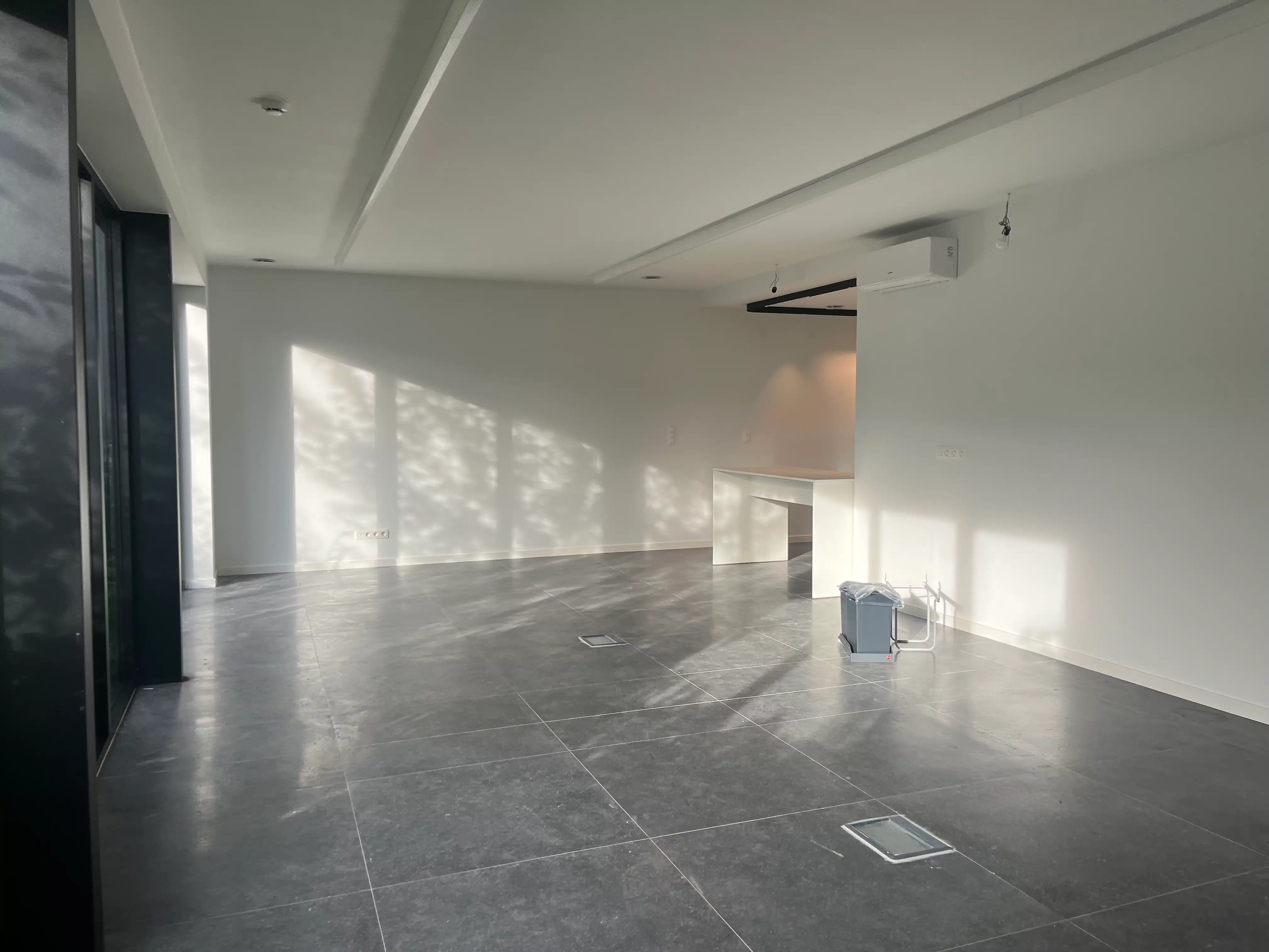 Handelspand te huur op toplocatie. foto 4
