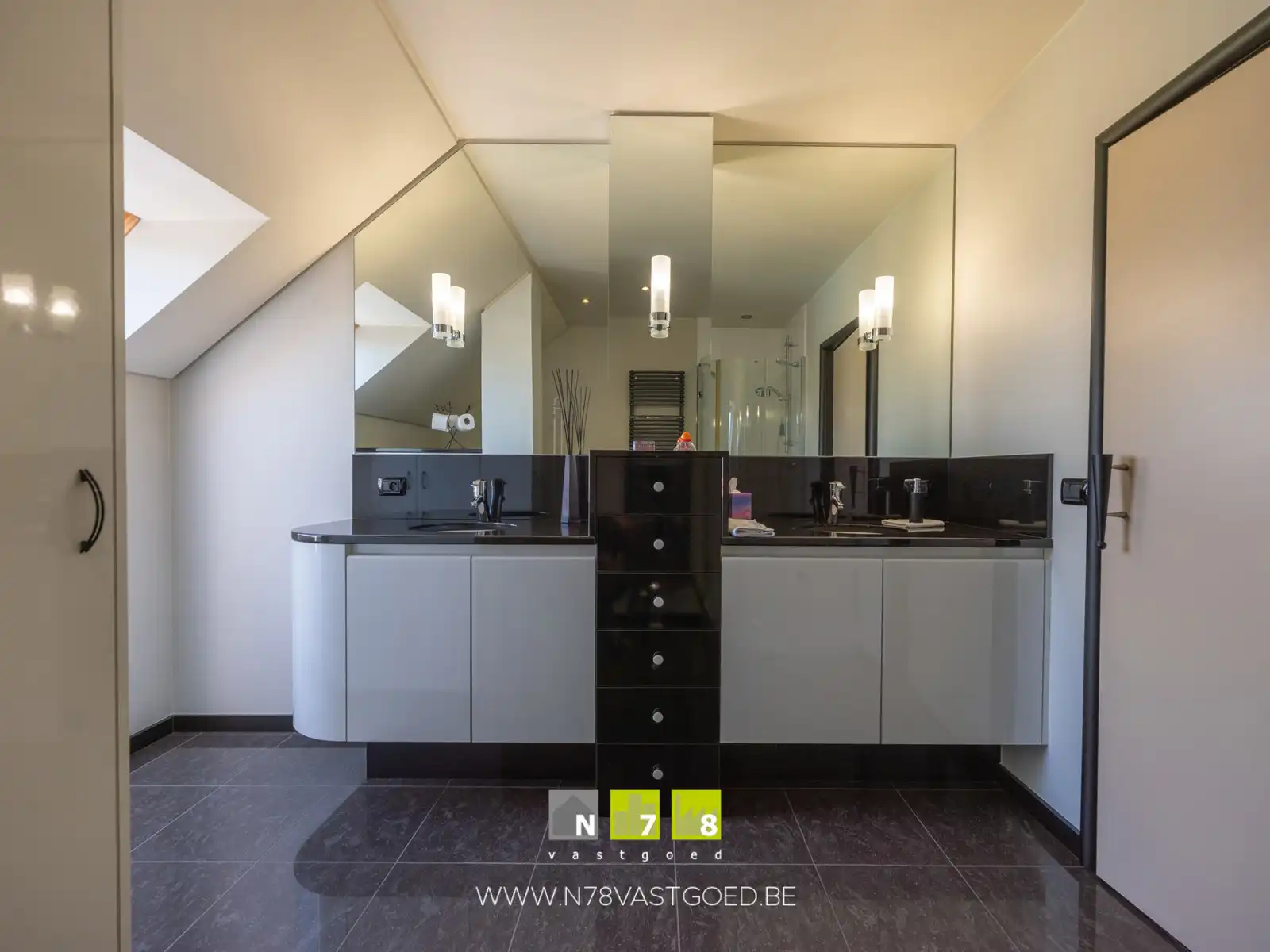 Villa te koop foto 29