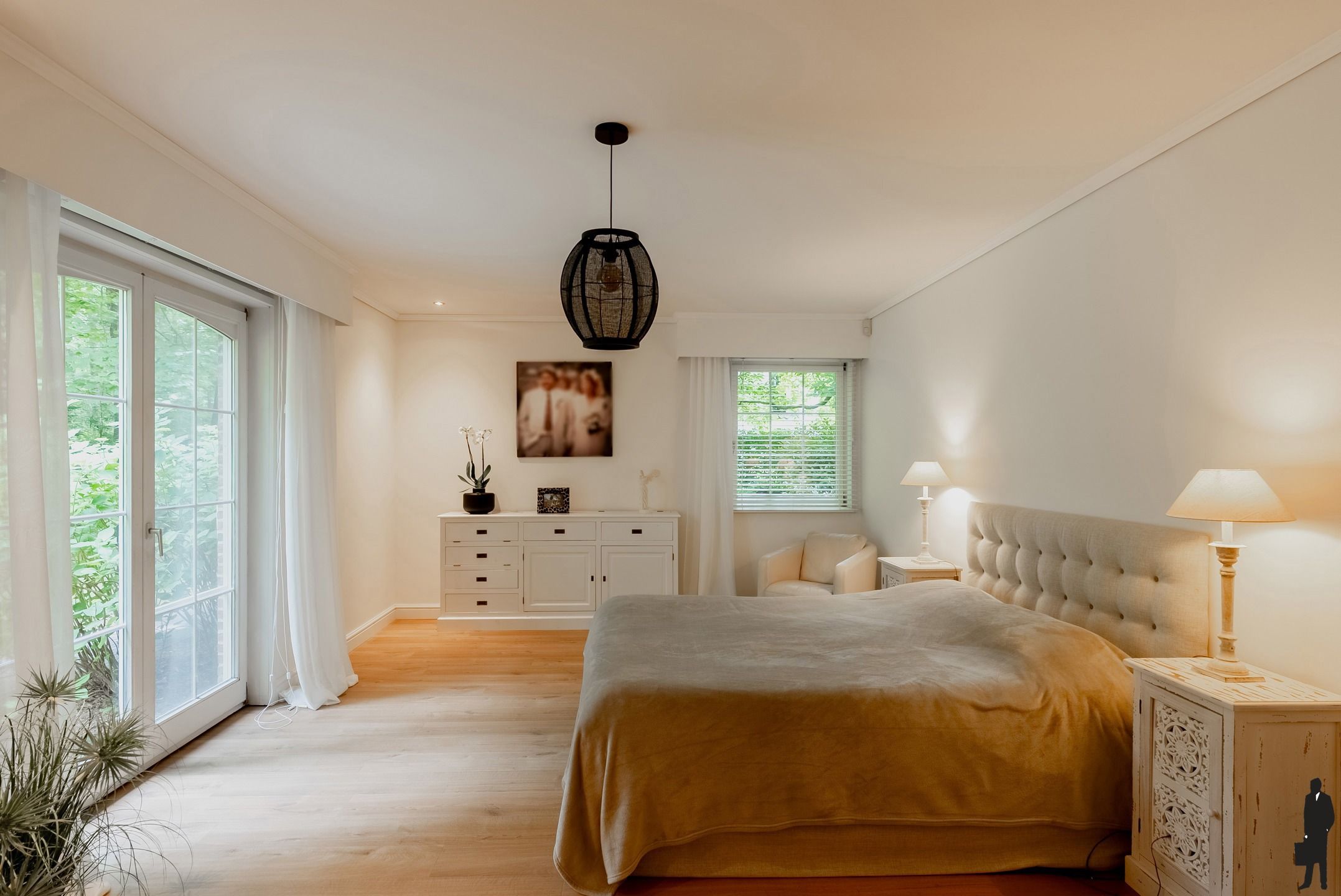 Exclusieve villa met zwemvijver op 2.543 m² foto 24