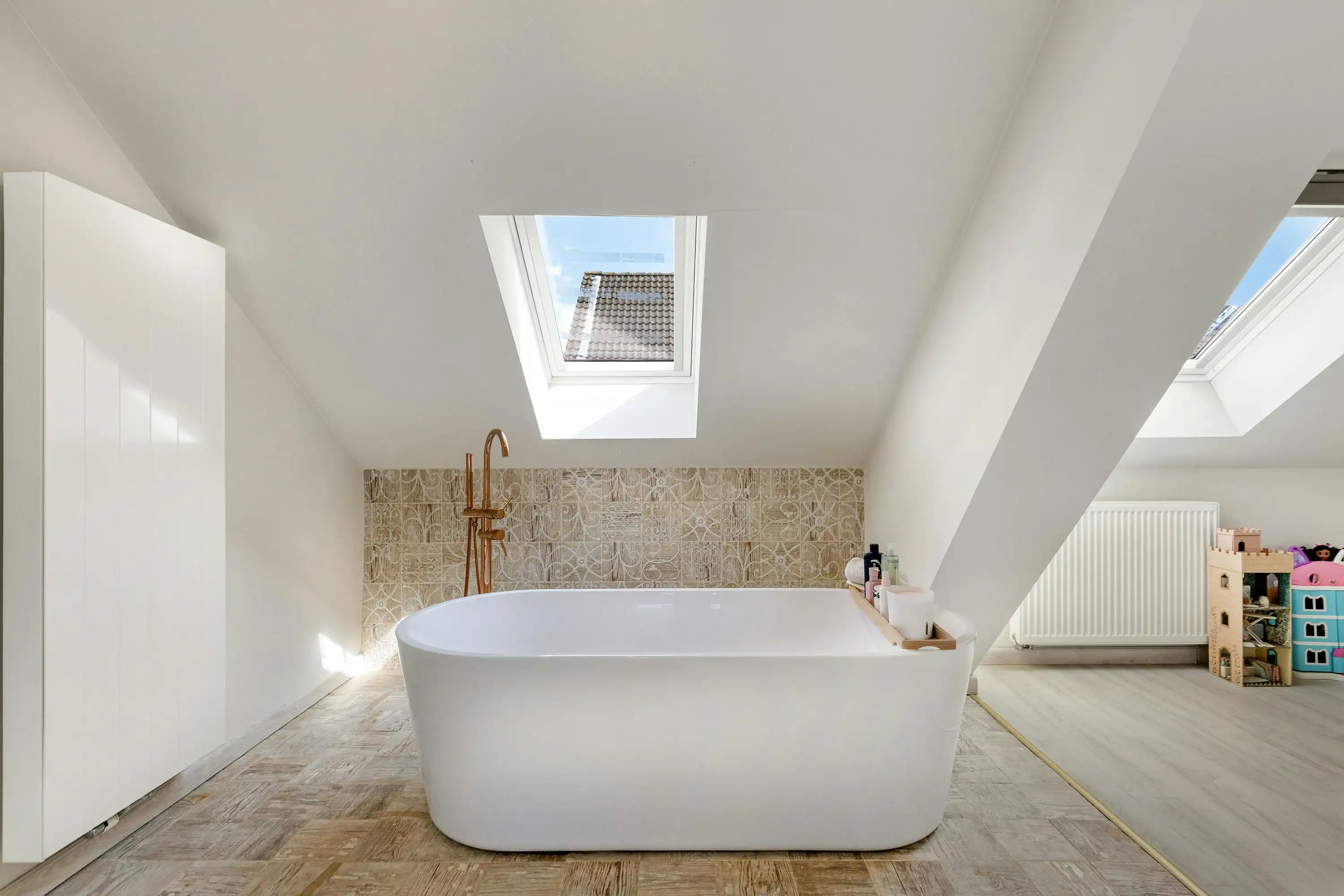Instapklare woning met 3 ruime slaapkamers te koop in Boom foto 14