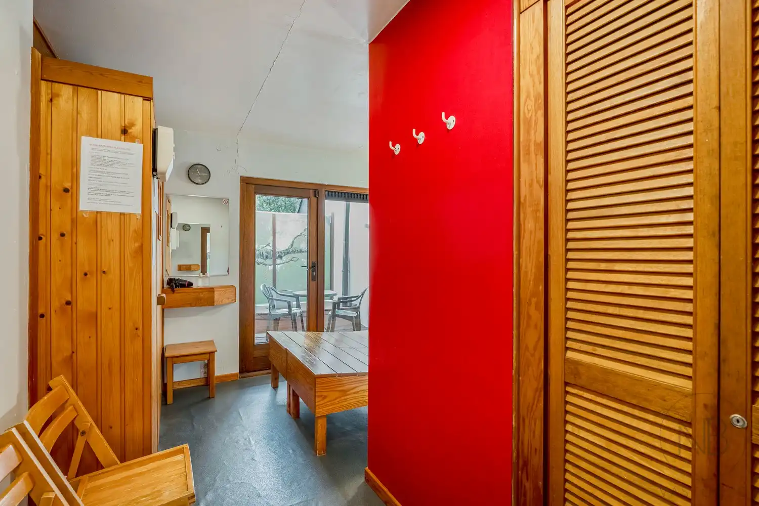 Een uitzonderlijke eigendom voor ondernemers en zelfstandigen die wonen en werken op één locatie willen combineren. foto 12