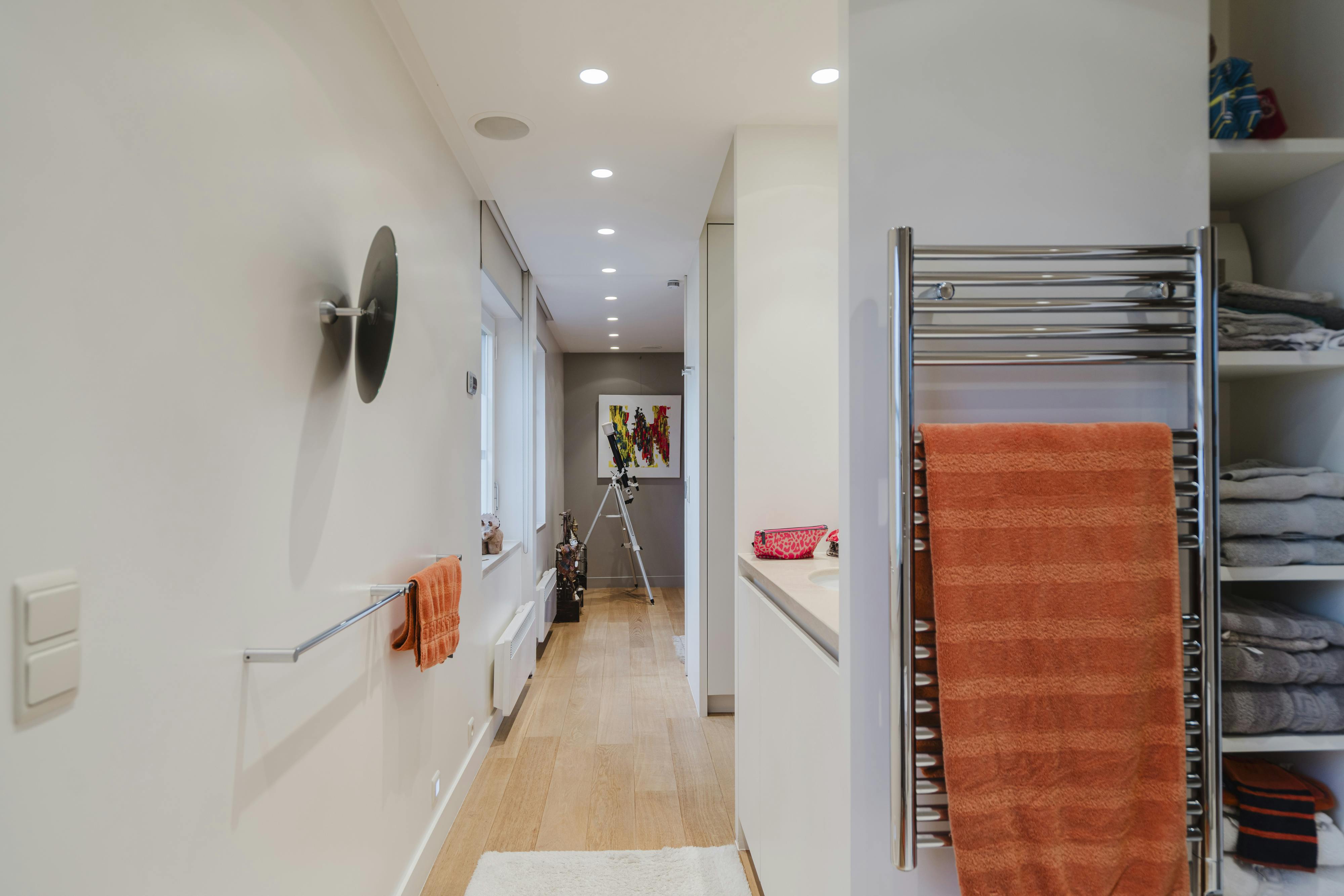 Karaktervolle, architecturale villa te koop in Wevelgem! foto 17