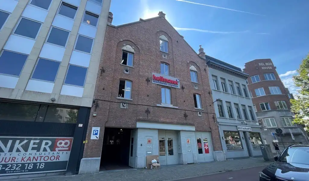 Loftkantoor te huur in Antwerpen in Entrepot du Soleil foto 2