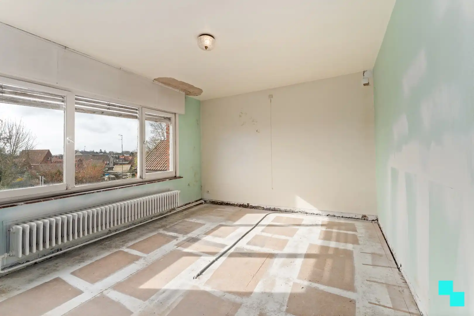 Woning met diepe zuidgerichte tuin (+ optionele garagebox) - centrum Roeselare foto 14