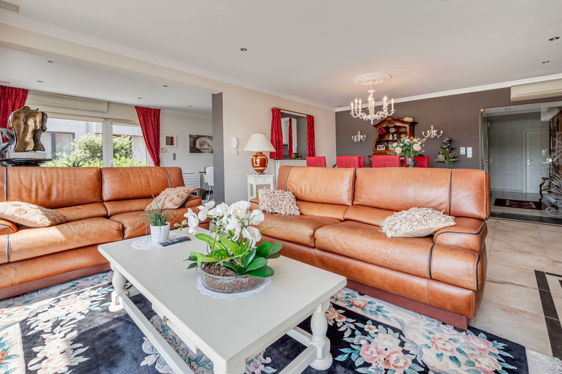 Knap appartement met 3 slaapkamers en 2 terrassen foto 5