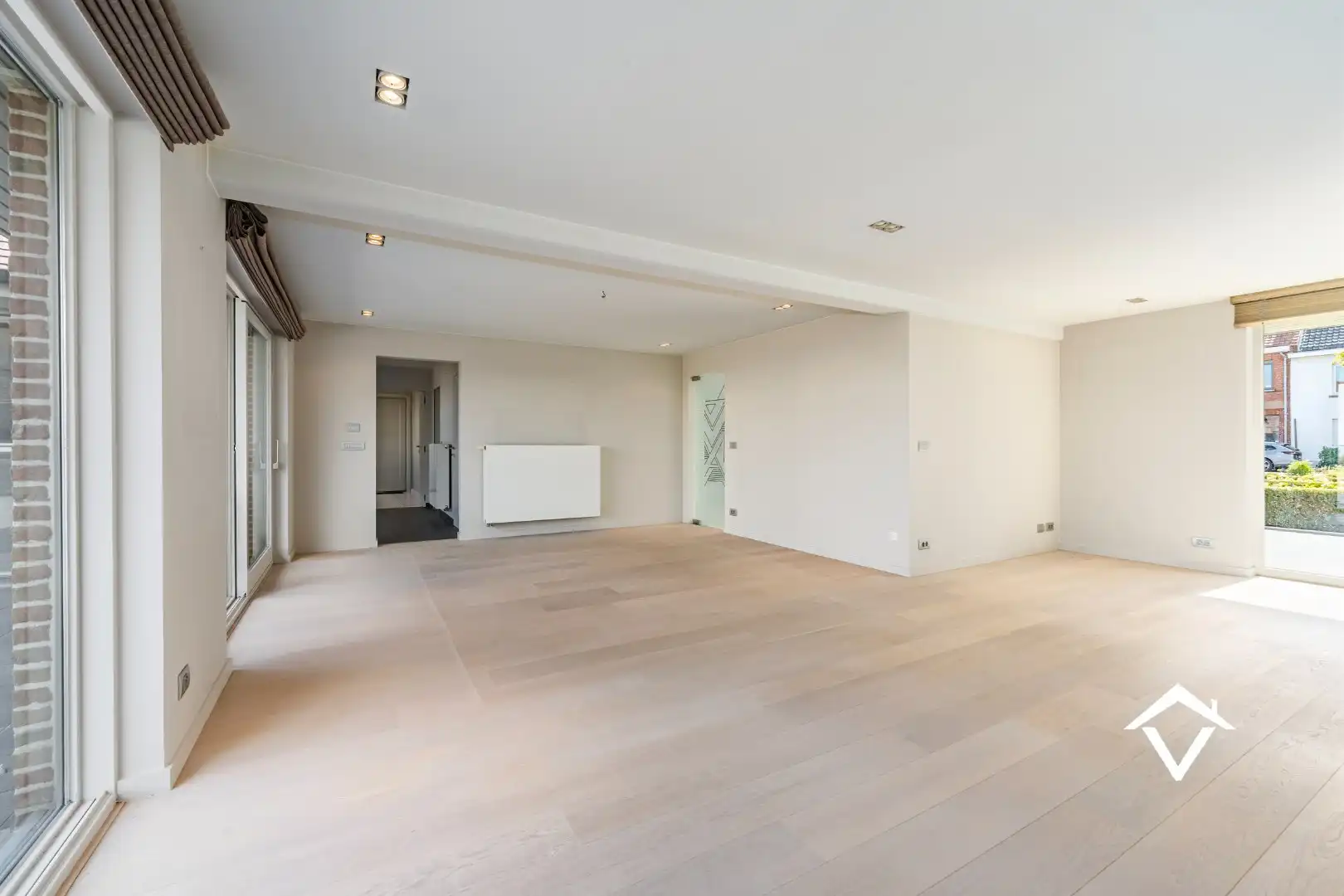 Alleenstaande woning met polyvalent bijgebouw te Zedelgem  foto 9
