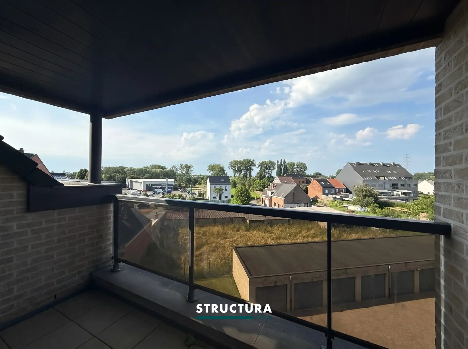 Appartement met 2 slaapkamers en garage foto {{pictureIndex}}