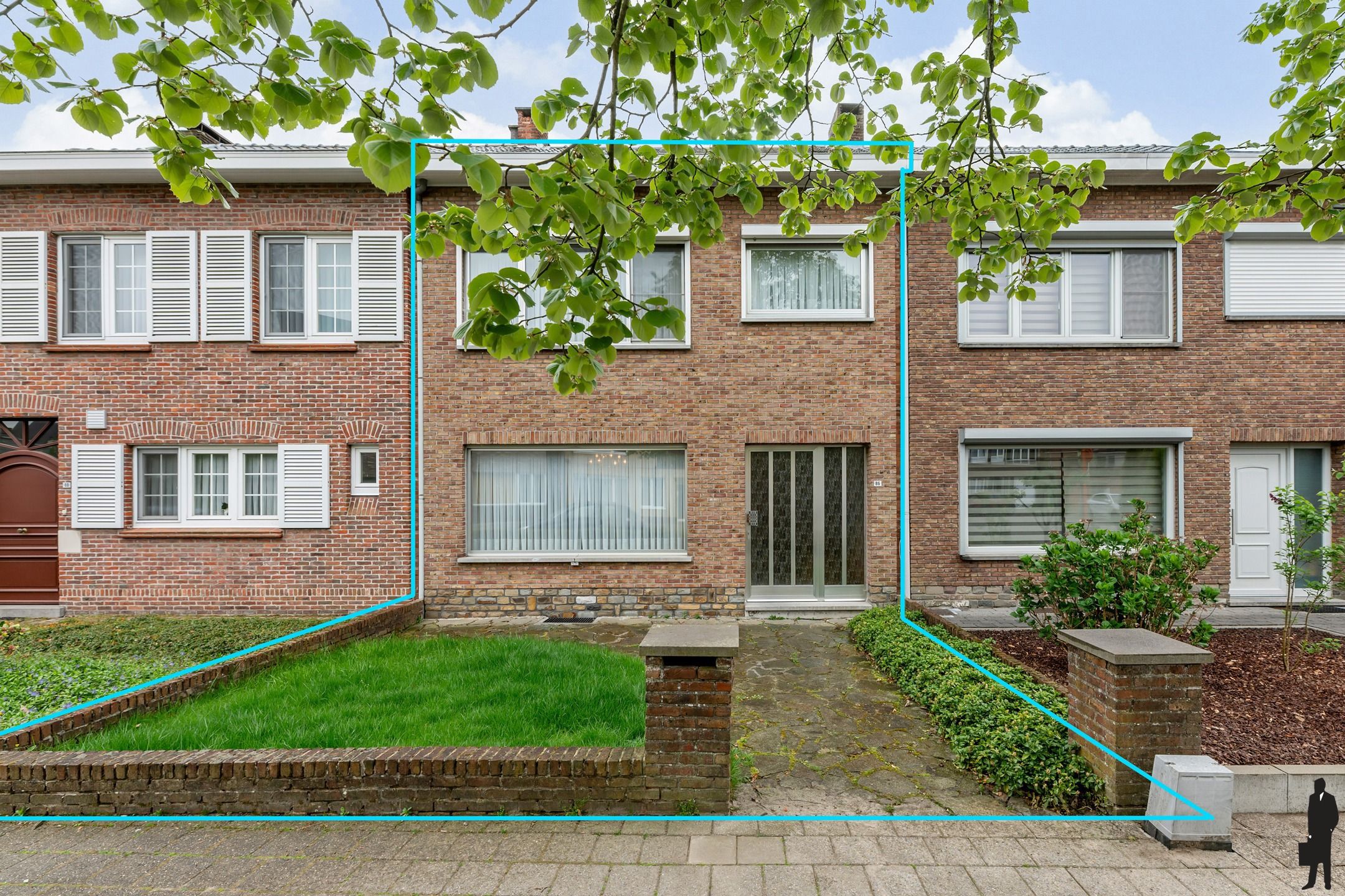 Charmante gezinswoning met stadstuin op zuidwestoriëntatie foto {{pictureIndex}}