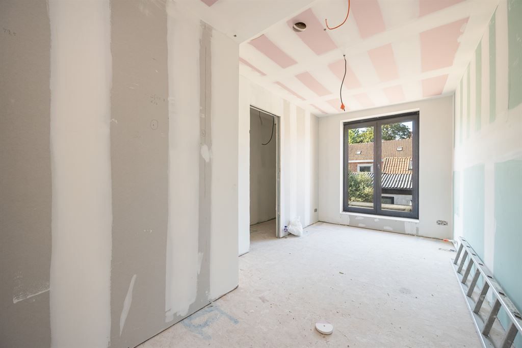 Gerenoveerd studentenhuis met 5 kamers foto 8