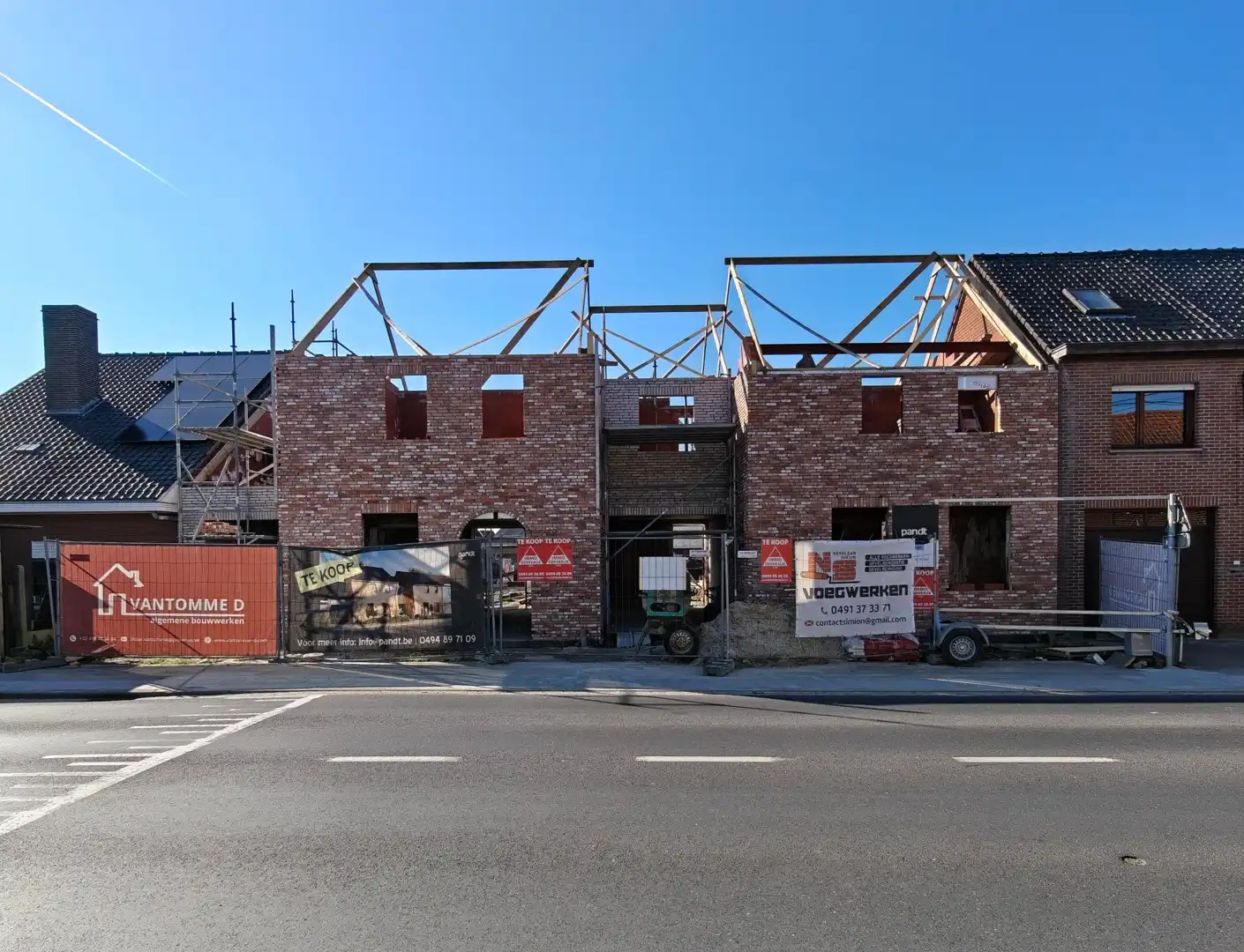 Nieuwbouwwoningen in Moorslede – Roeselaarsestraat & Grimmertingelaan foto {{pictureIndex}}