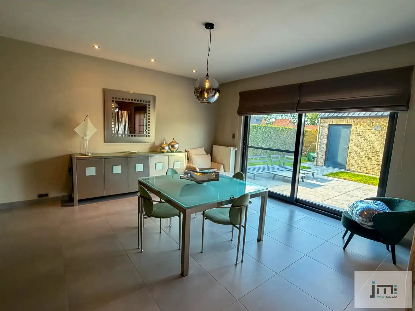 Perfect onderhouden woning foto 6