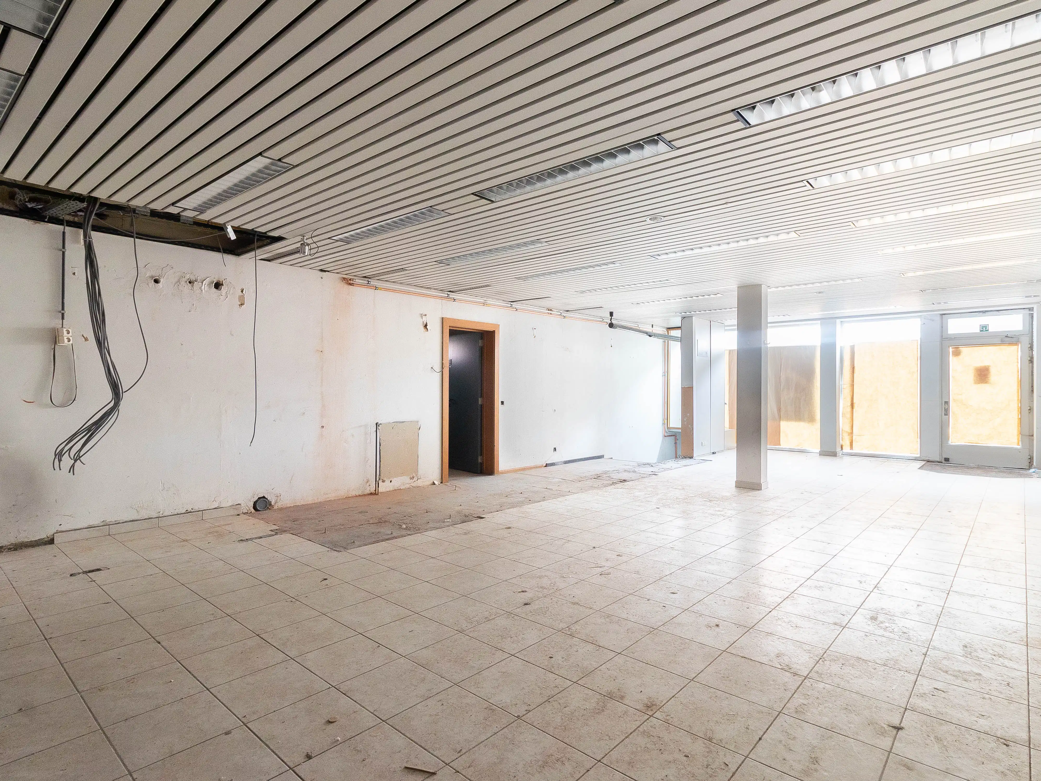 Handelshuis met ruim duplexappartement foto 16