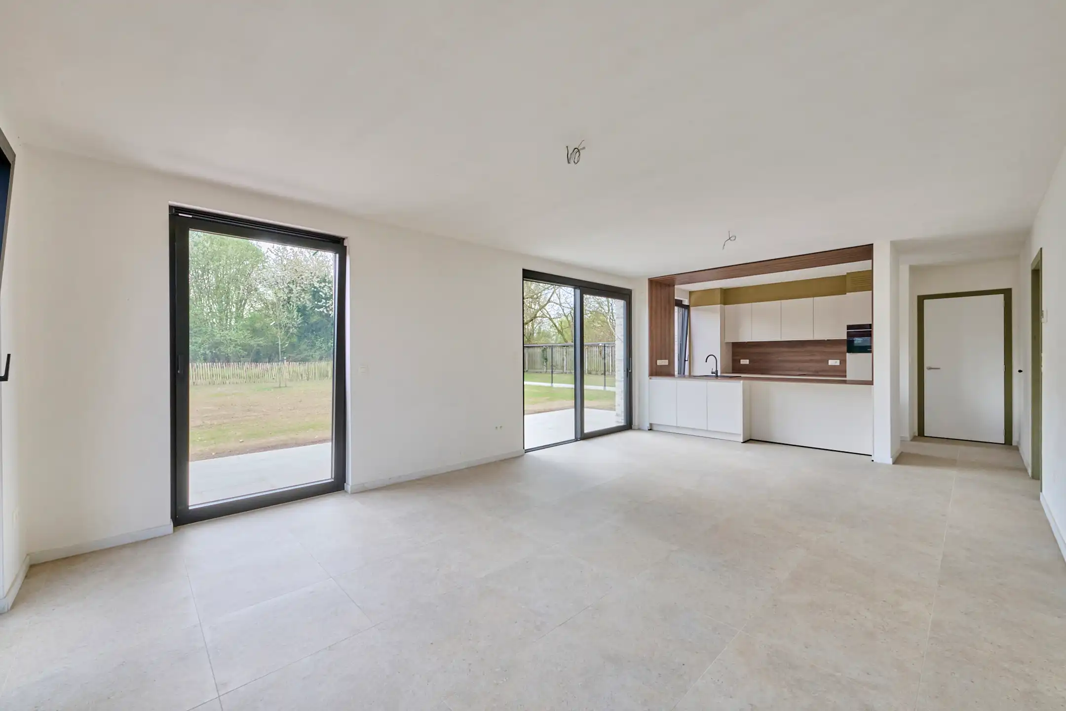 OB met vrij uitzicht en veel grond foto 4