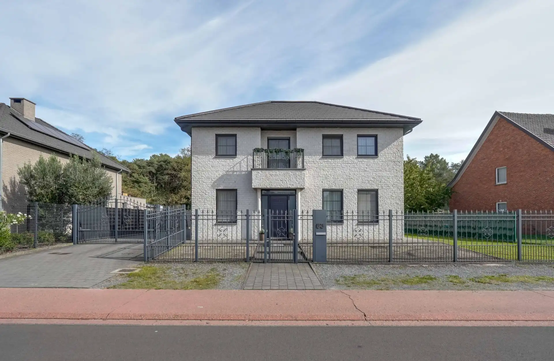 RUIME, RECENTE EN ENERGIEZUINIGE VILLA OP 8,97 ARE foto 42