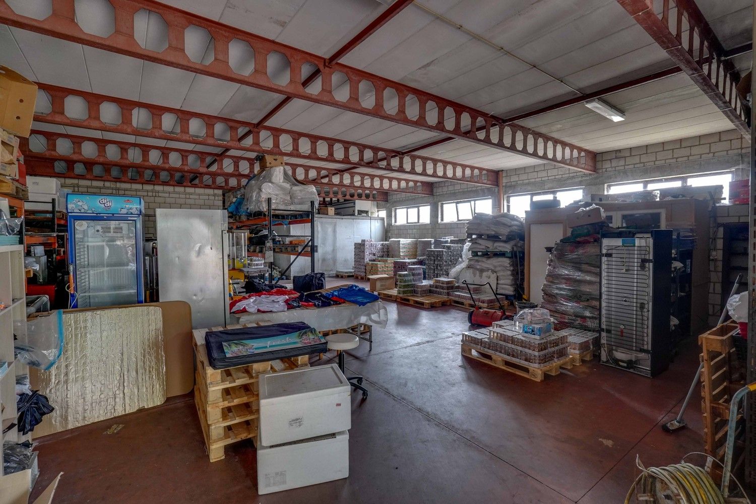 Polyvalente (bedrijfs)hal van ca. 260m2 met woonst foto 23
