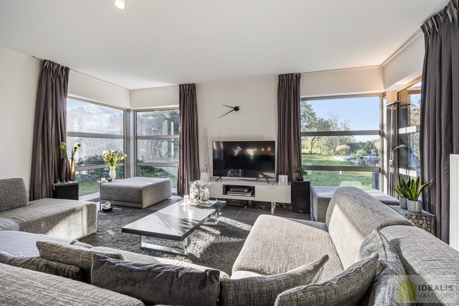 PRACHTIGE, INSTAPKLARE EN RUIME GEZINSWONING IN TOPSTAAT foto 11