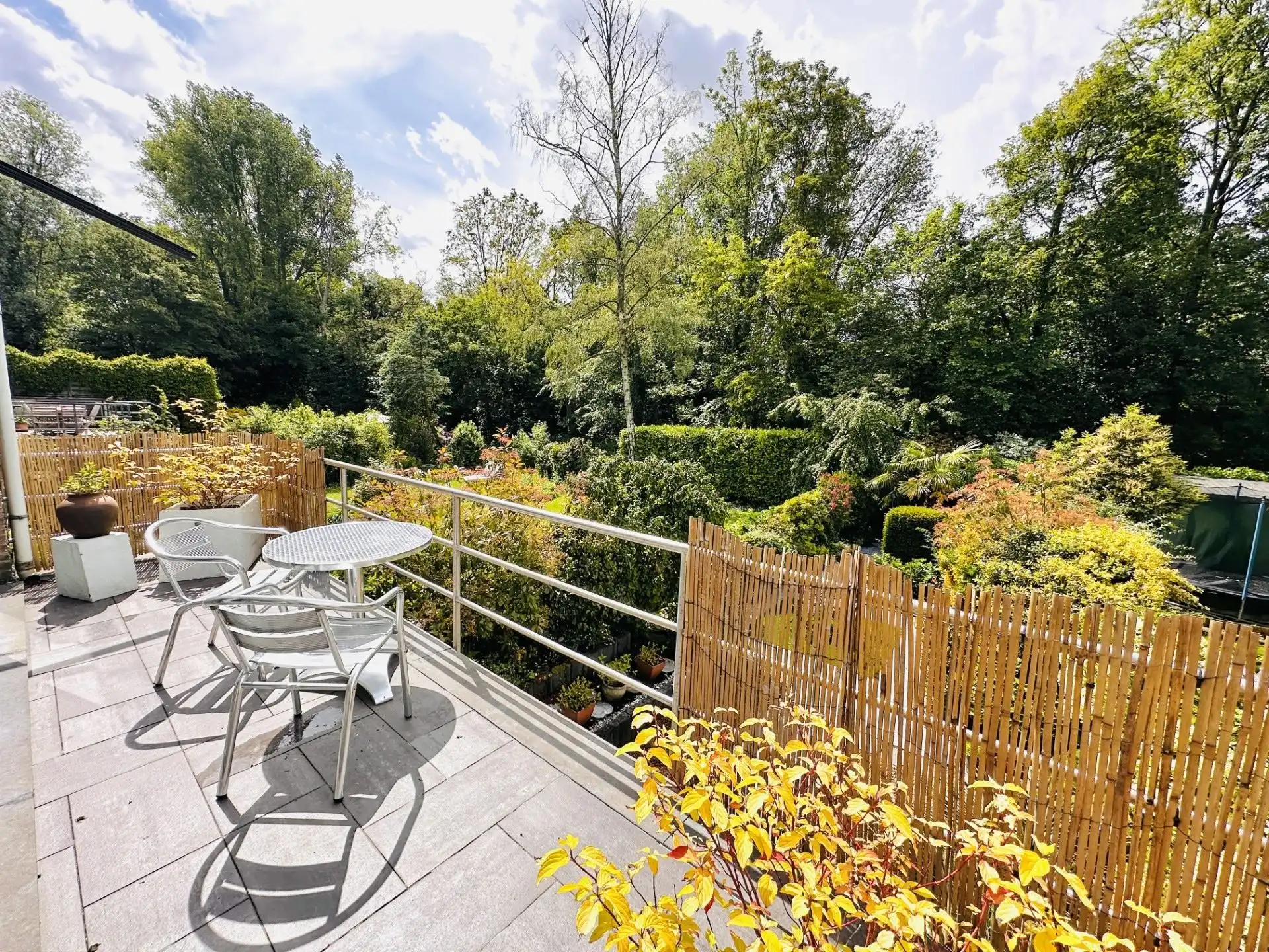 Woning gelegen in een oase van rust en natuur! foto 7