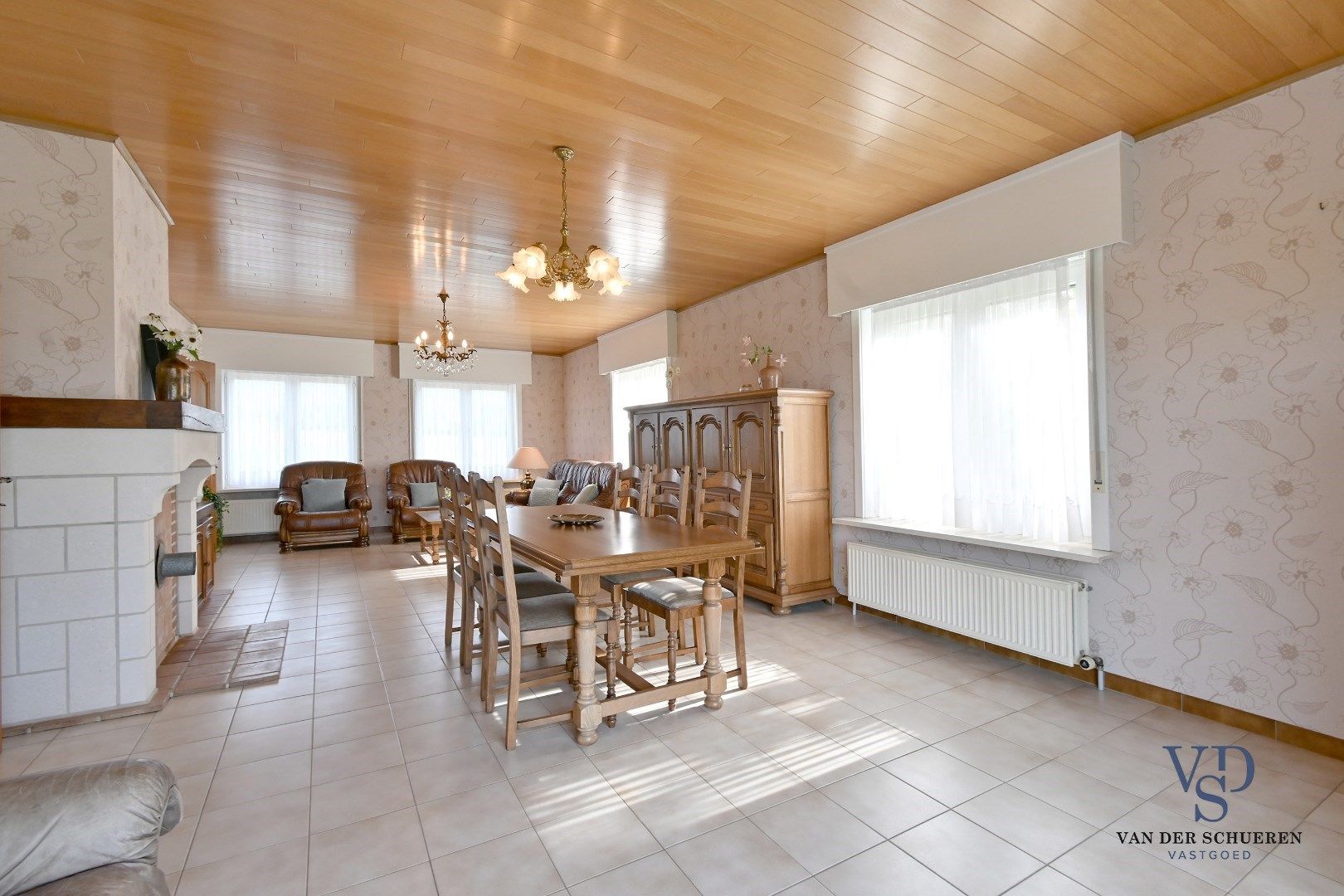 Ruime woning op unieke locatie in het groen, vlakbij Dikkele foto 7