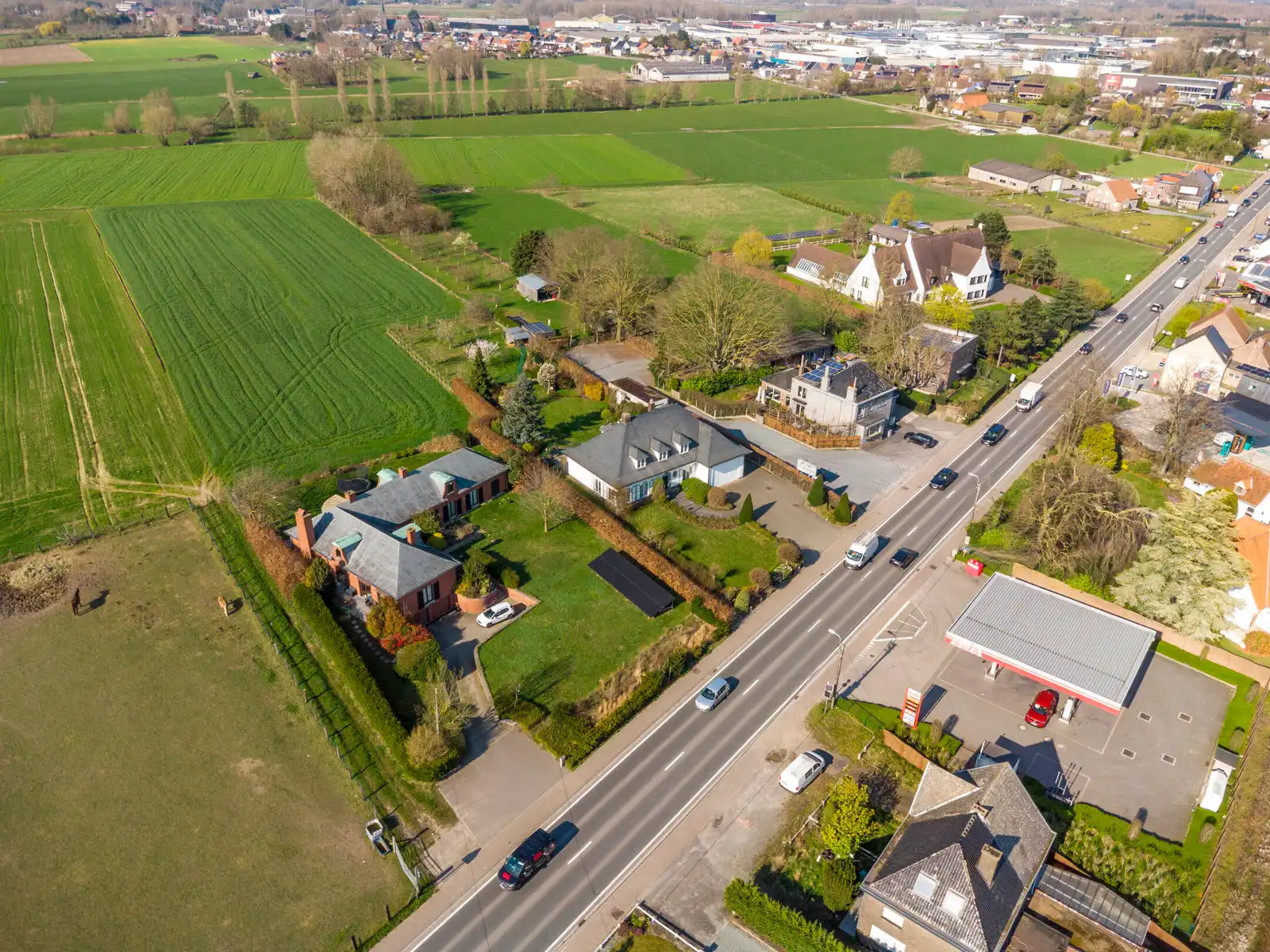 Villa met 4 slaapkamers en prachtig uitzicht op 2399 m² foto 2