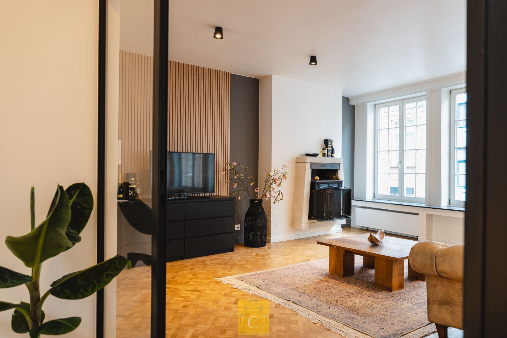 Volledig gerenoveerde stadswoning met tuin, garage en praktijkruimte foto 15
