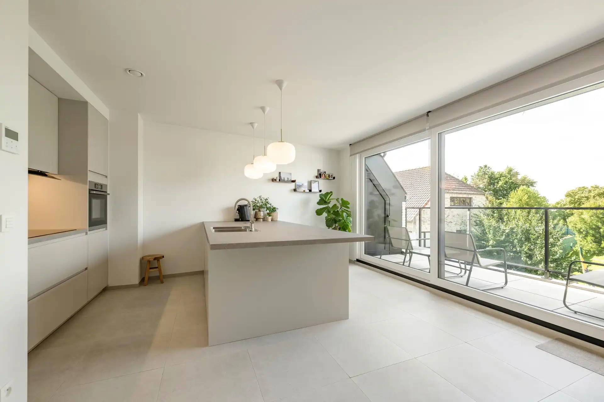Prachitg Instapklaar appartement met 3 slaapkamers, polyvalente ruimte en terras in Sint-Eloois-Vijve 🏡 foto 13