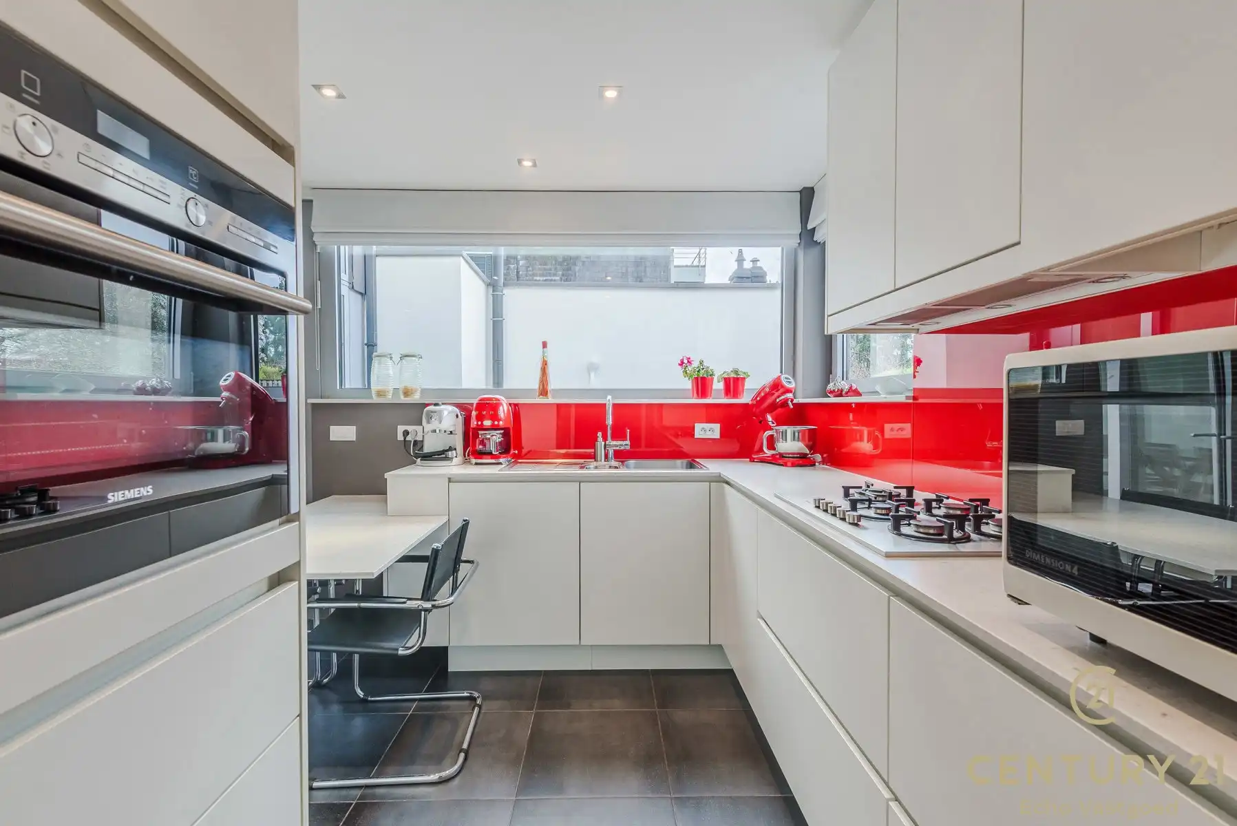 Instapklaar handelspand met woonst en tuin in Rijkevorsel foto 16