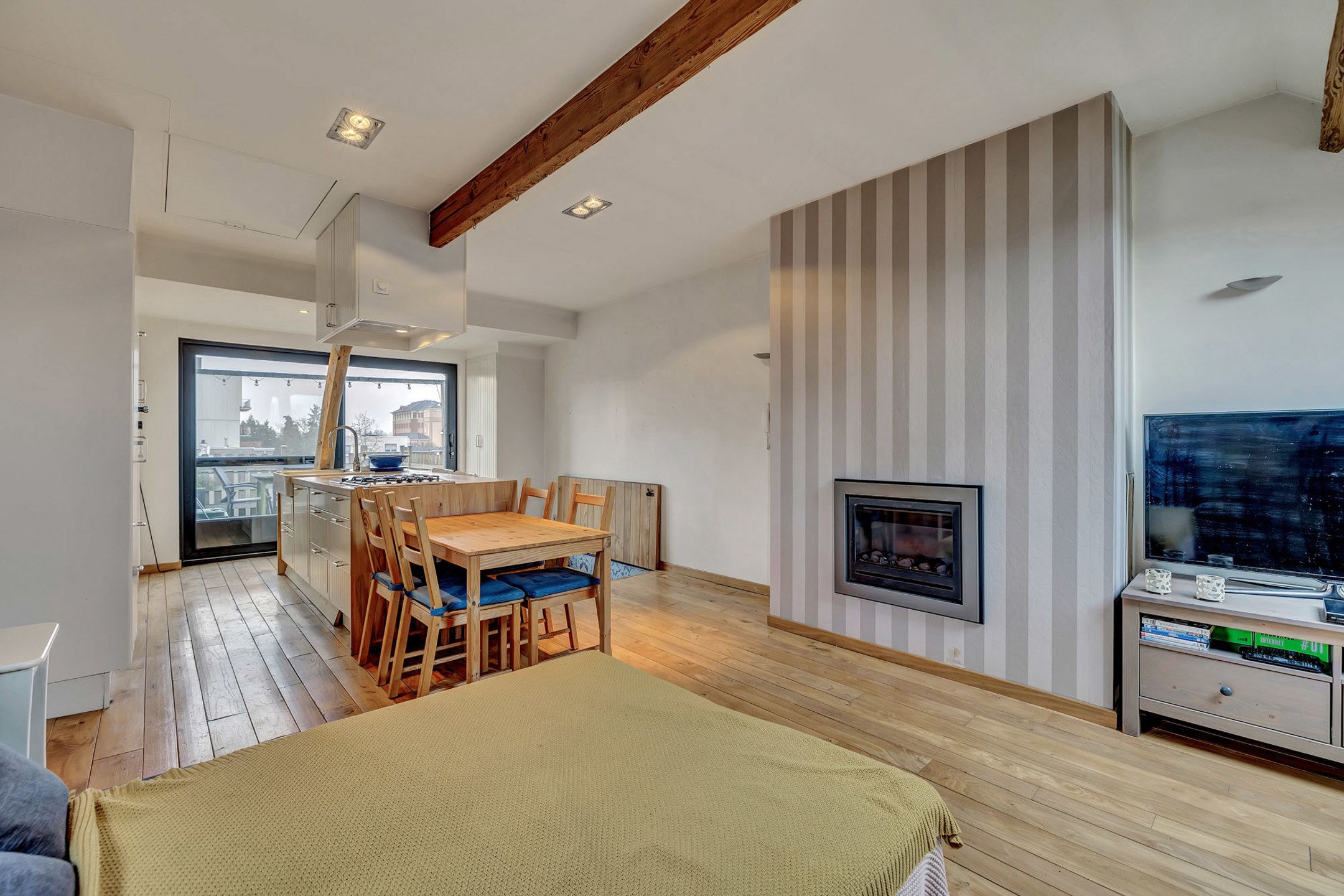 Te renoveren woning met 3 slaapkamers foto 16