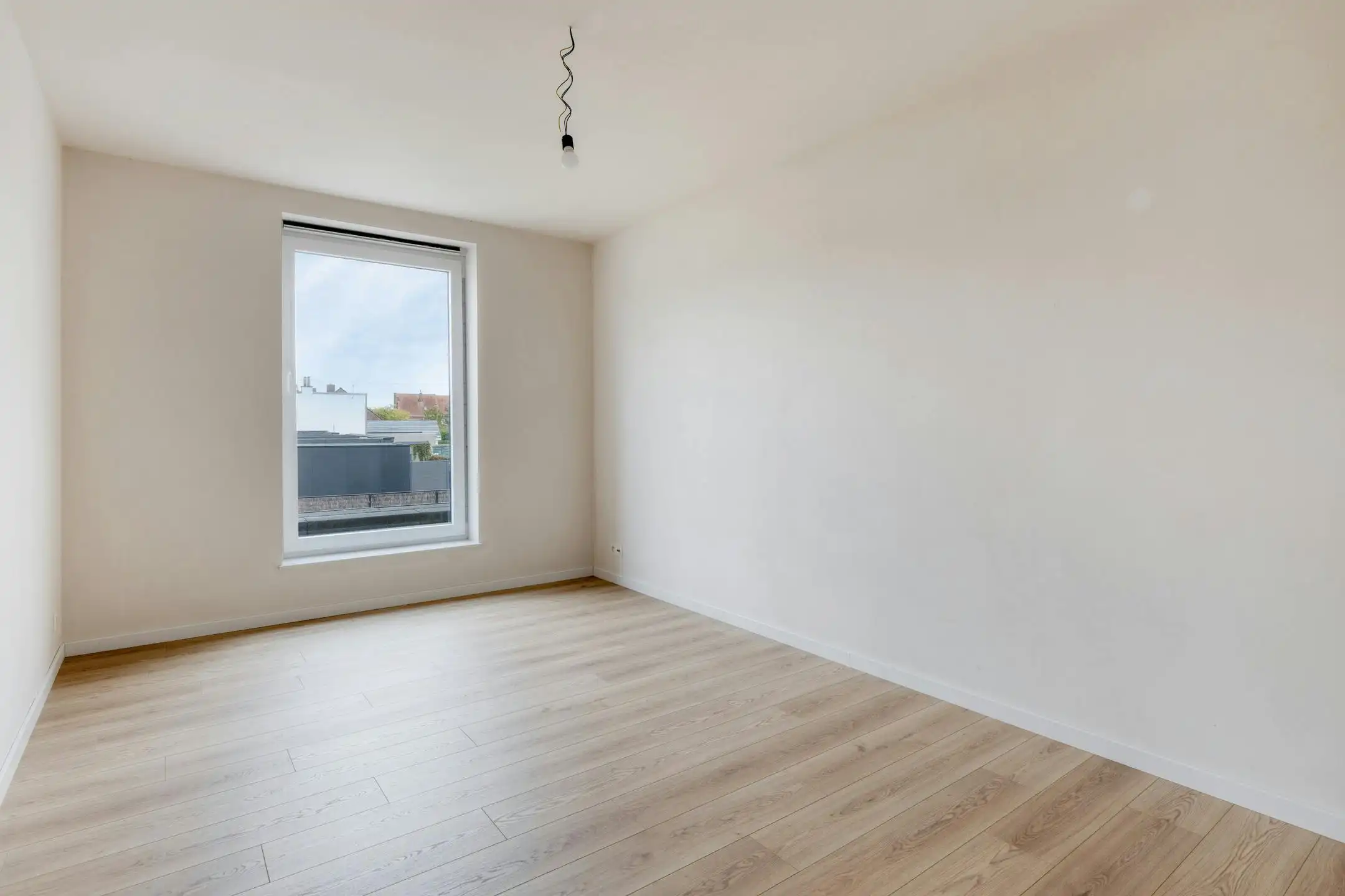 Moderne hoekwoning met 3 slaapkamers en tuin in Izegem foto 9