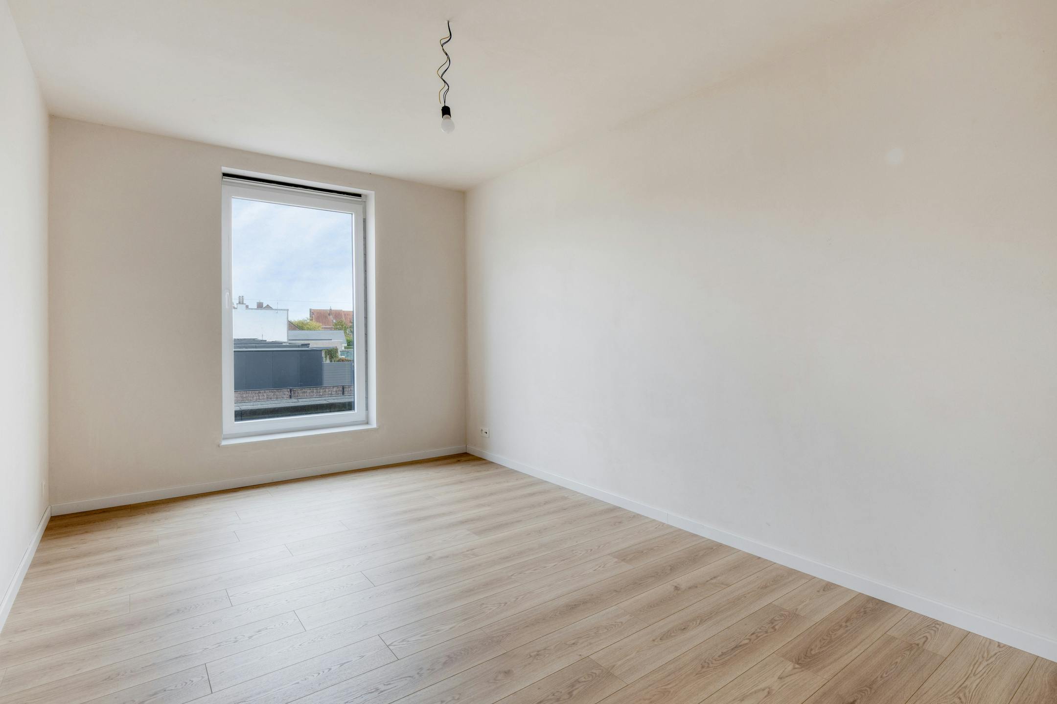 Moderne hoekwoning met 3 slaapkamers en tuin in Izegem foto 9