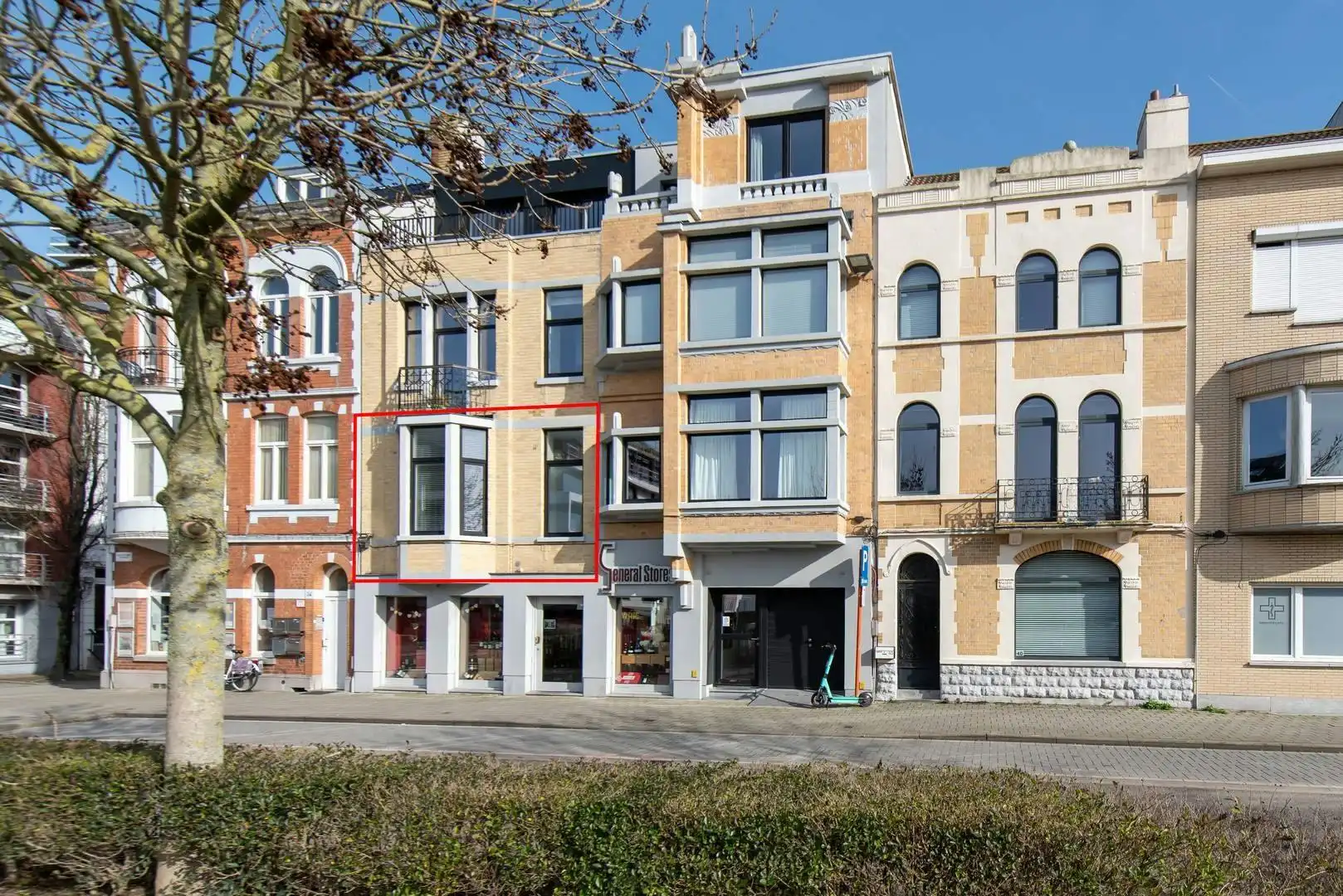 Luxueus 2-slpk appartement te Oostende met terras foto 2