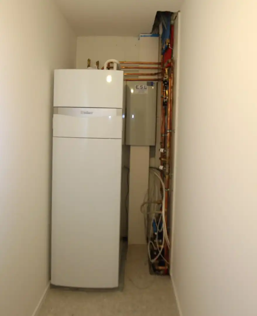 PRACHTIG AFGEWERKTE WONING (2020) foto 20