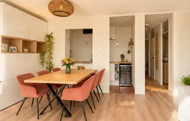 Dakappartement met twee ruime terrassen op slechts 50 meter van zee foto 3