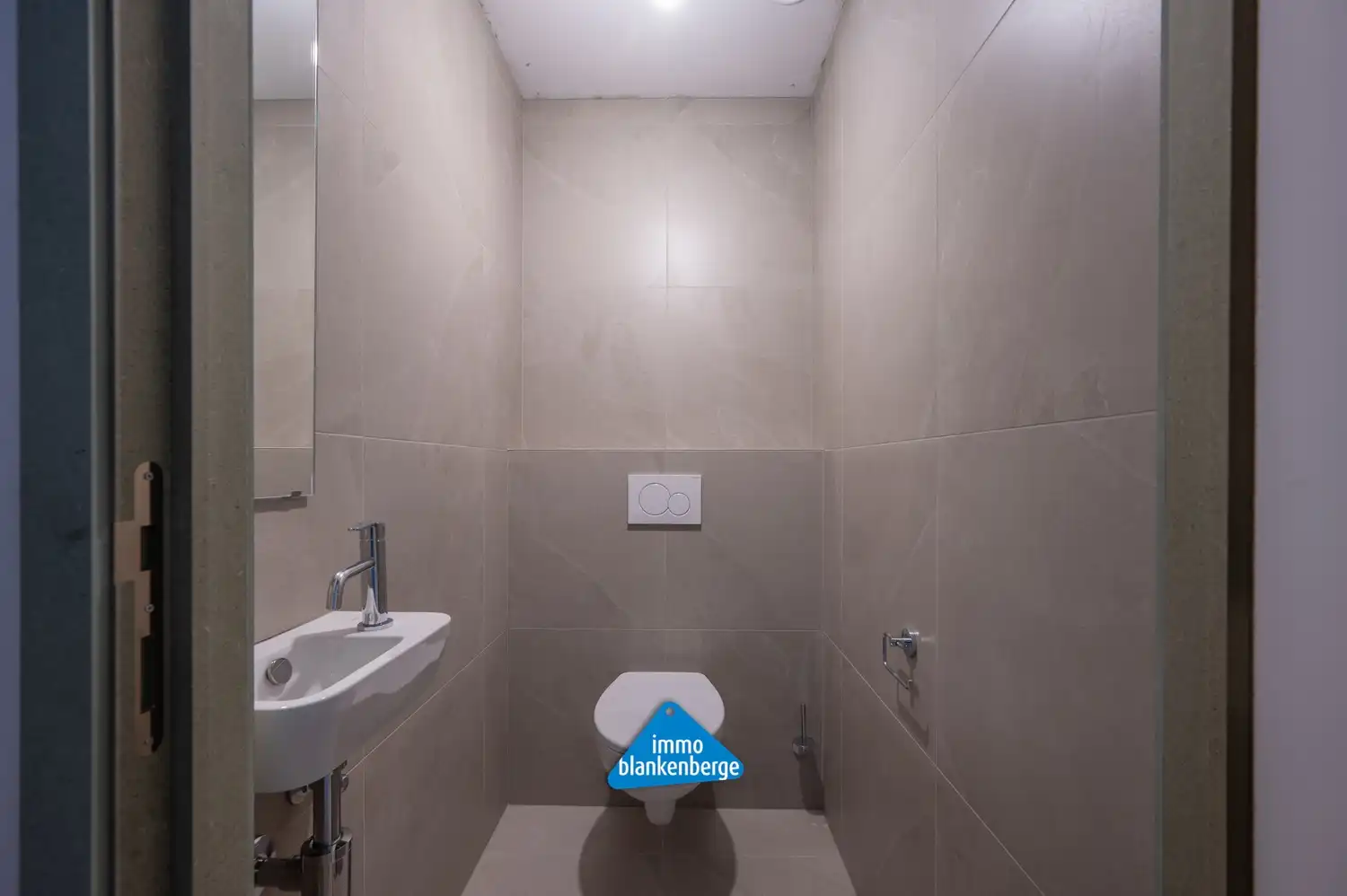 Uniek 2 slaapkamerappartement in Residentie Pier foto 16