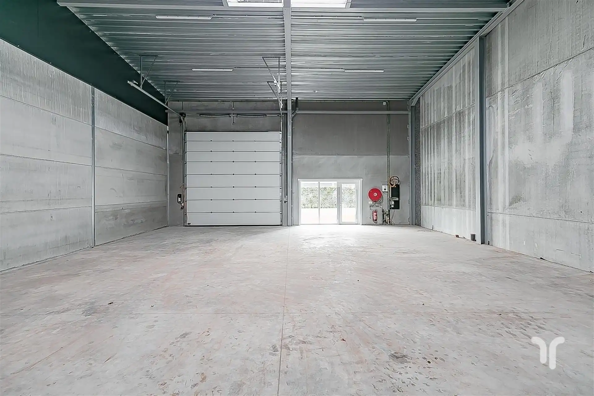 Nieuwbouw KMO-unit met een oppervlakte van 160m² foto 2