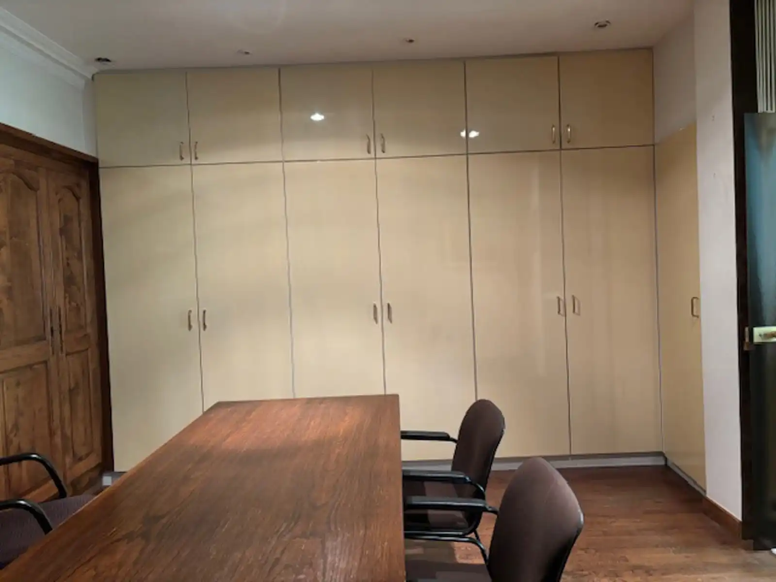 Opbrengsteigendom in hartje Tienen foto 7