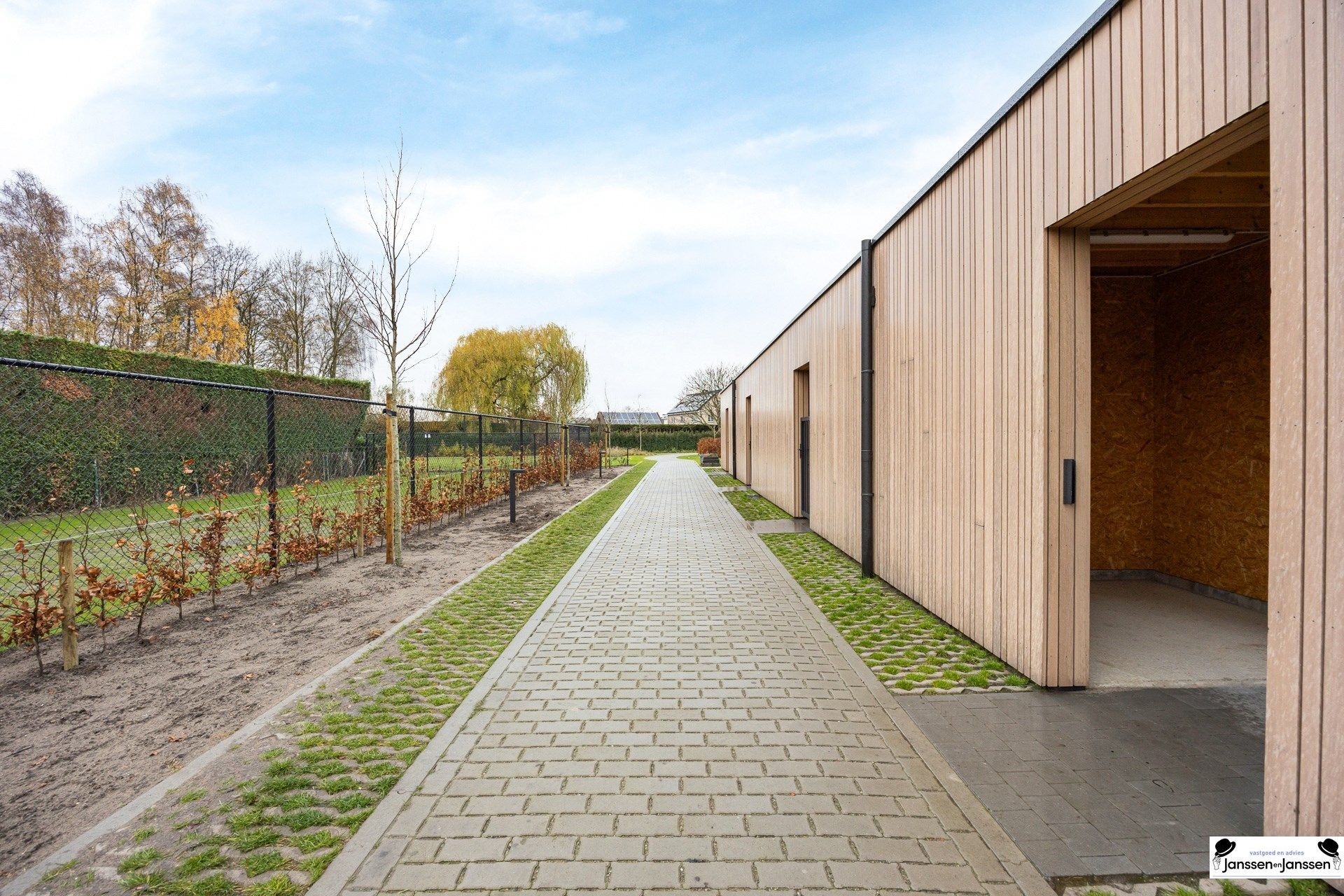 Wonen in een groene omgeving op een centrale locatie in Gooreind! foto 23