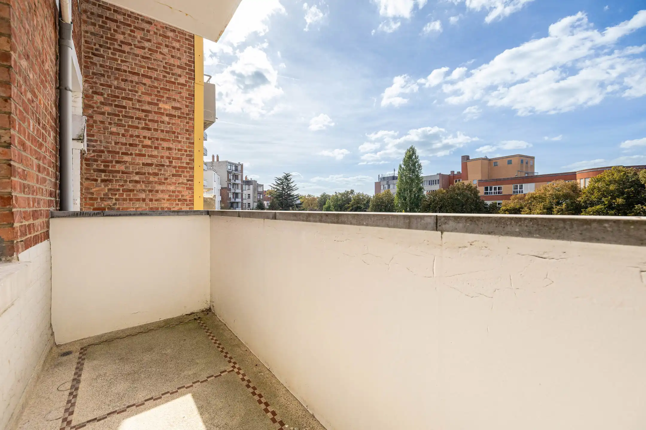 Mooi appt met 3 slpkamers + atelier – Constantin Meunier foto 4