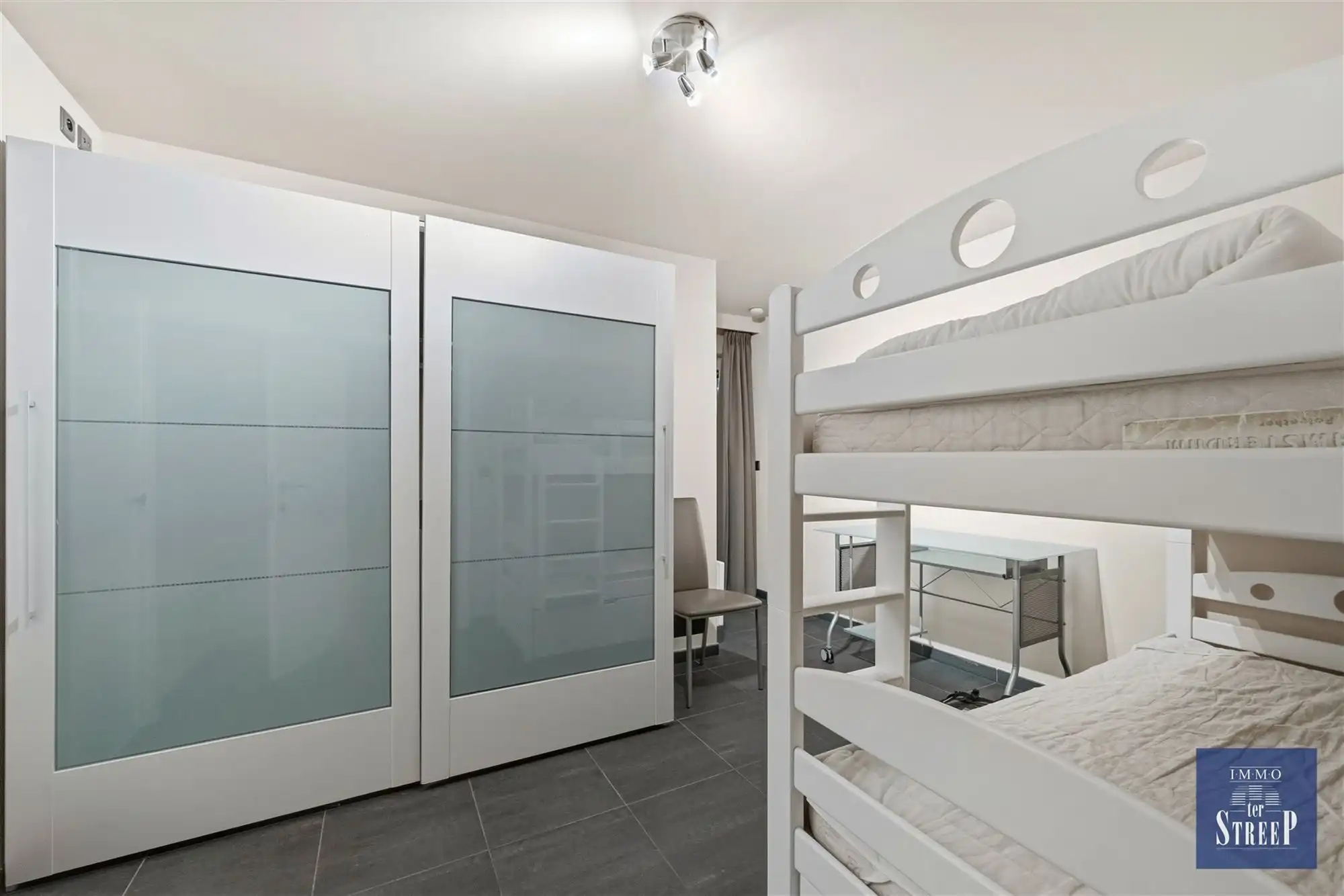 Appartement met 2 slaapkamers en frontaal zeezicht foto 15