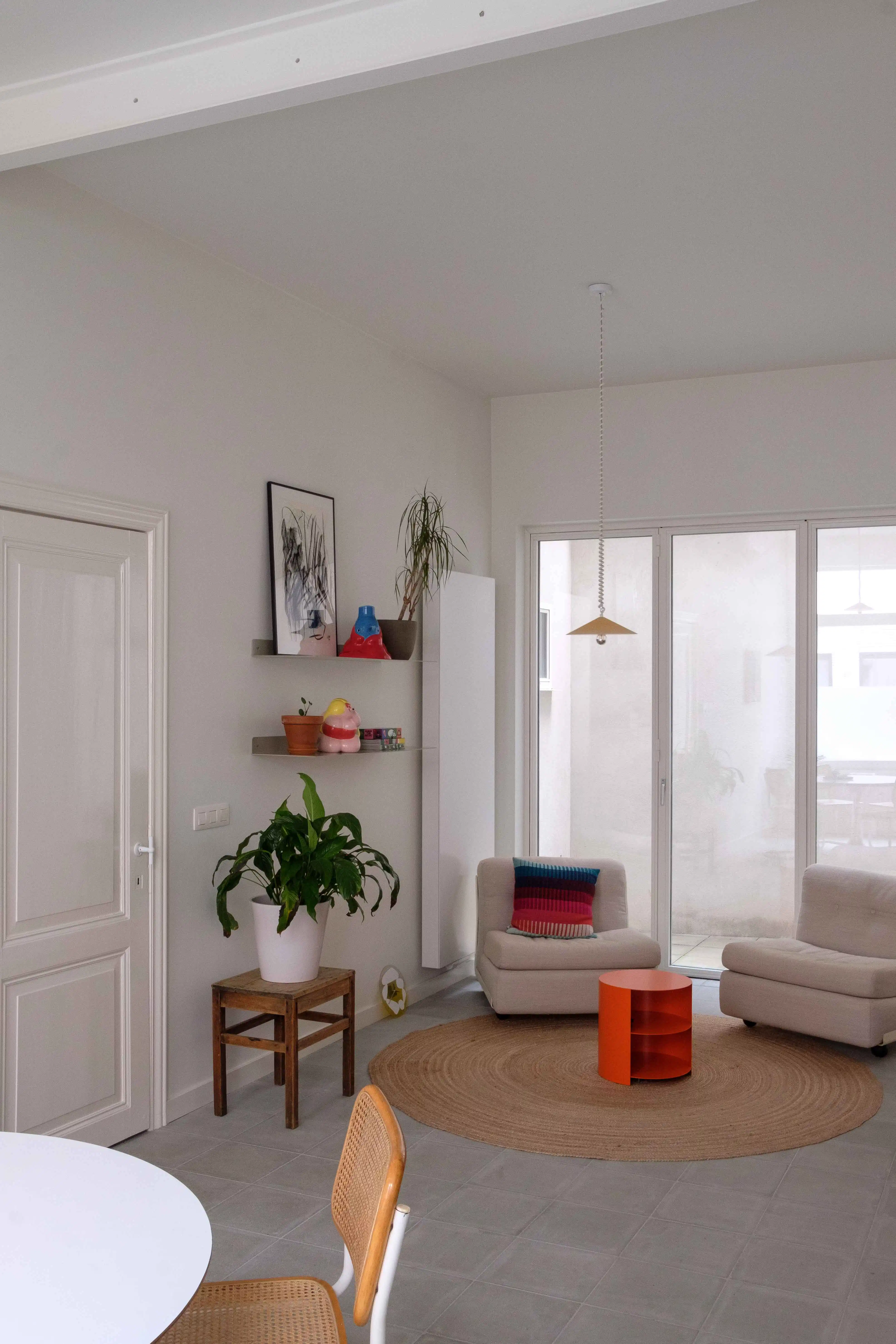 Woning met uitzonderlijke vormgeving van ontwerpbureau _Voud foto 3